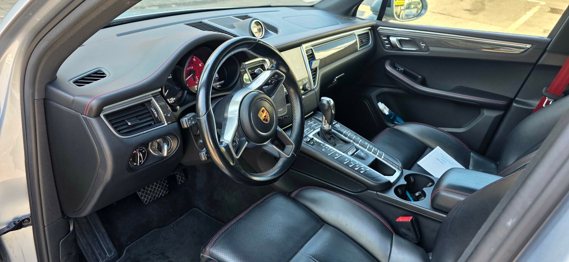 PORSCHE Macan GTS PDK-image-8