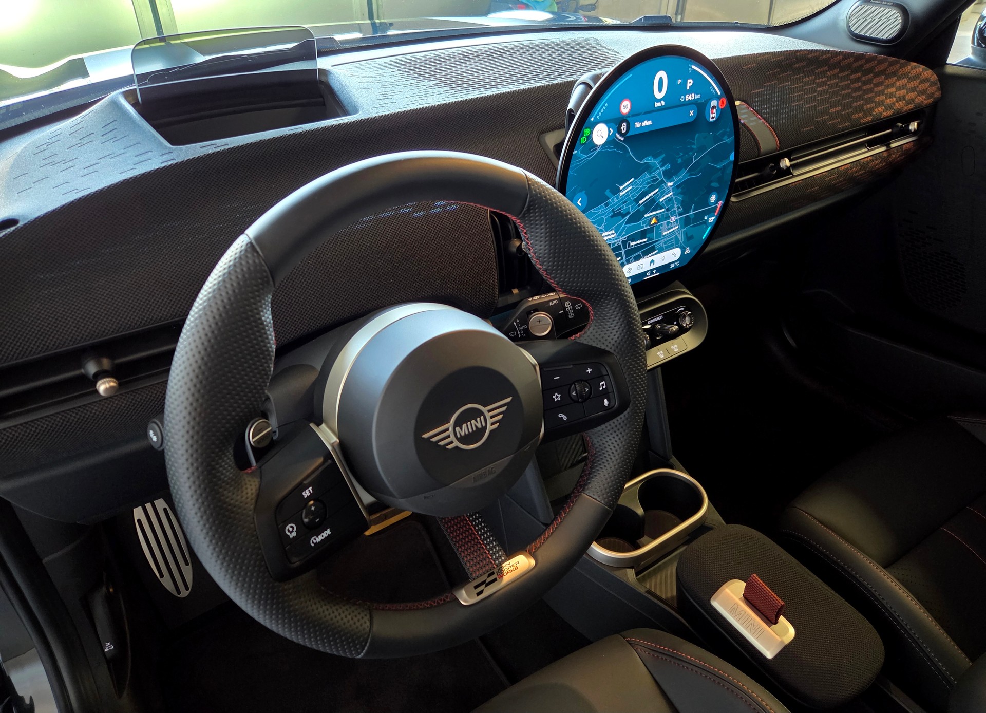 MINI Mini F66 2.0i John Cooper Works-image-11