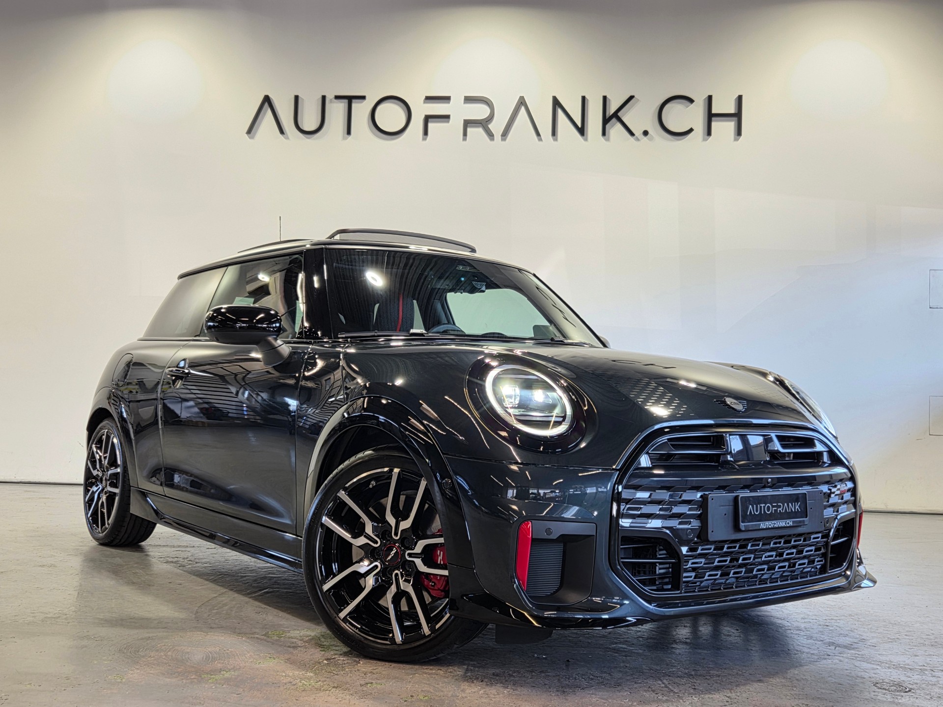 MINI Mini F66 2.0i John Cooper Works-image-22