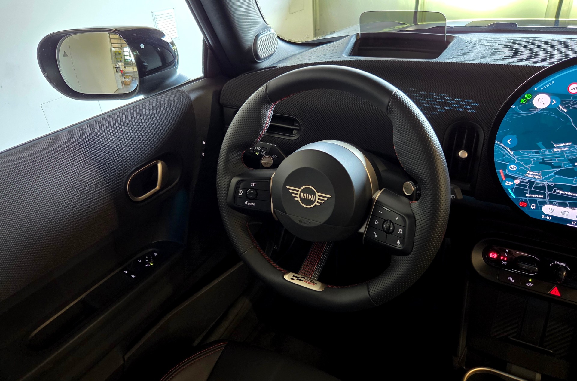 MINI Mini F66 2.0i John Cooper Works-image-16