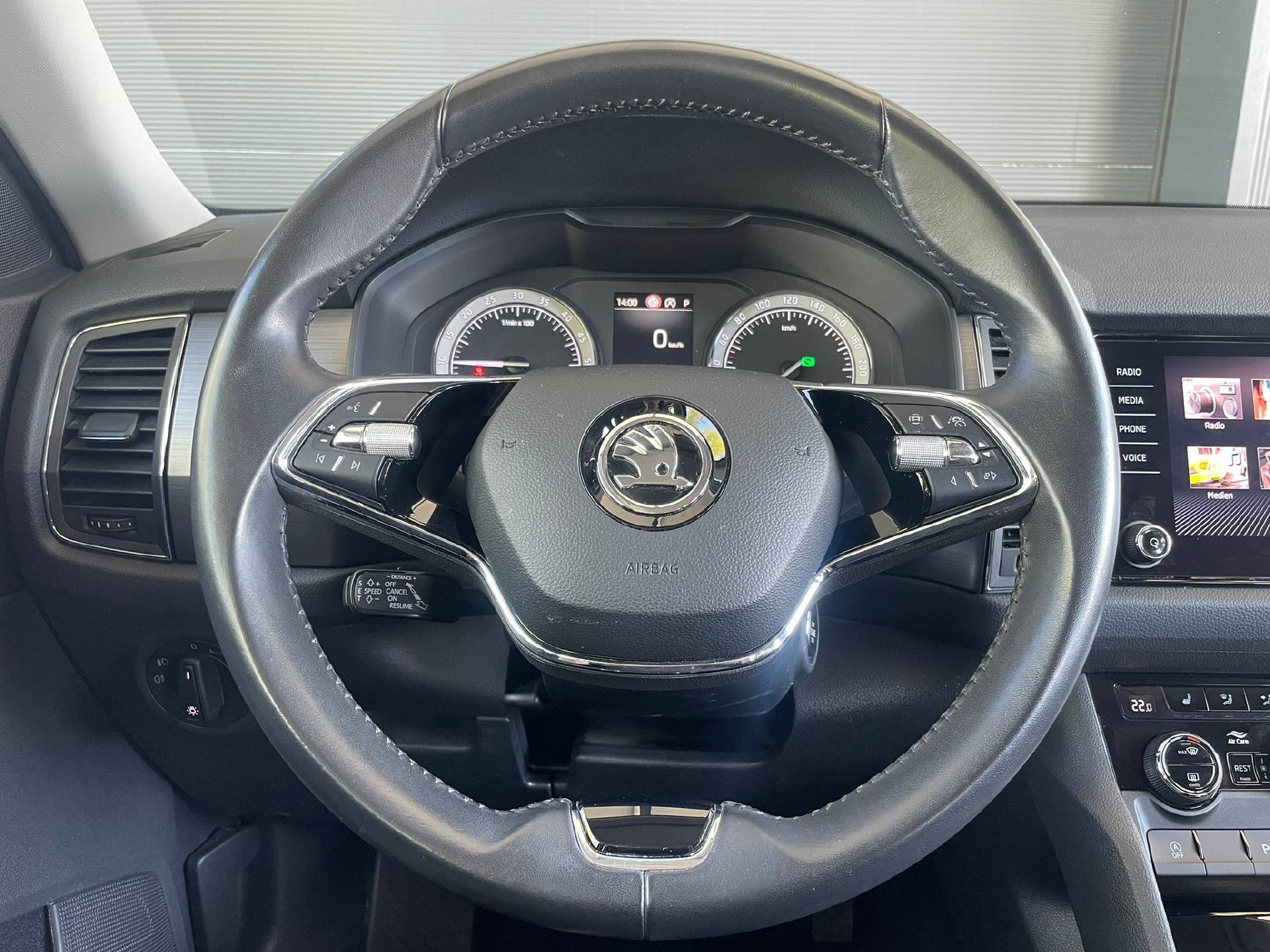 SKODA Kodiaq 2.0 TDI Ambition DSG-image-7