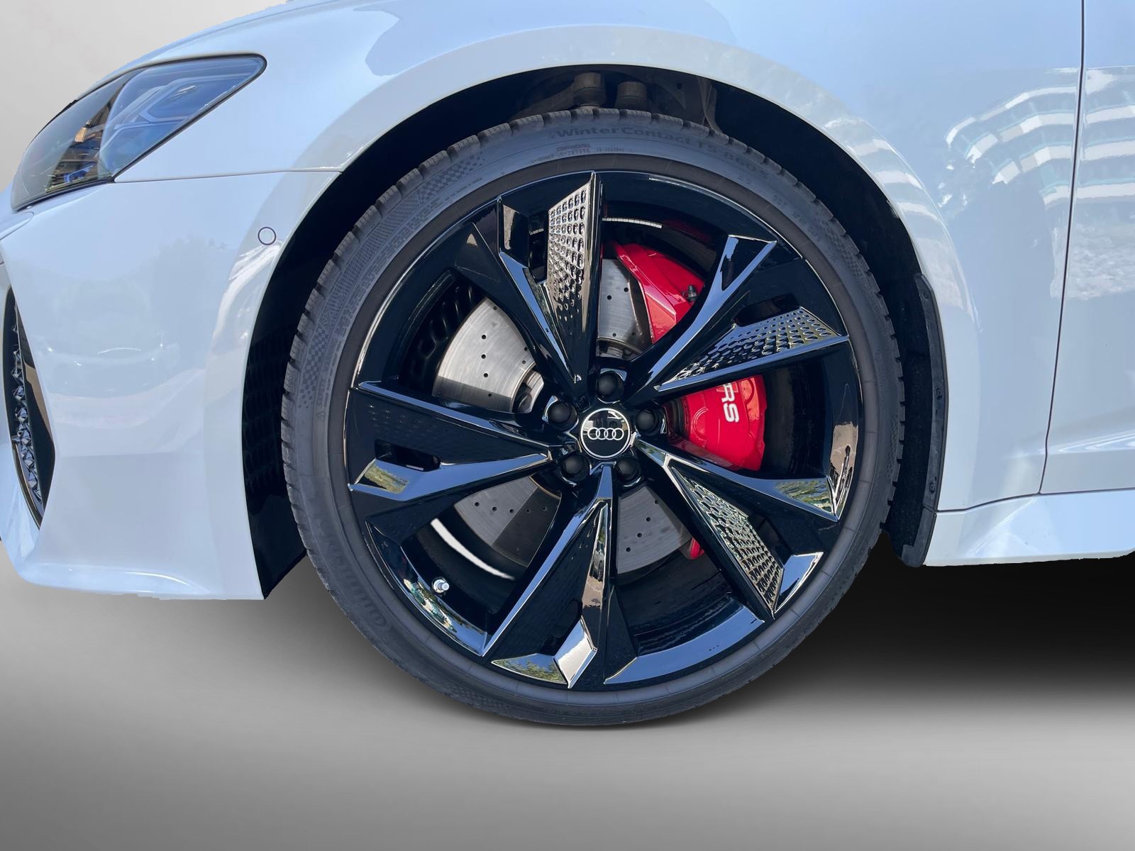 AUDI RS6 Avant 4.0 TFSI V8 quattro-image-3