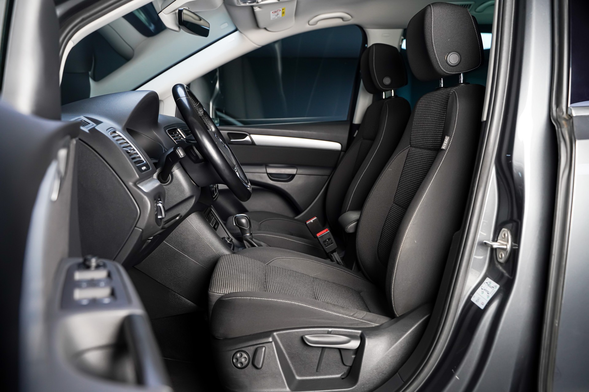 VW Sharan 2.0 TDI BMT Highline 4Motion DSG 7-Plätzer-image-10