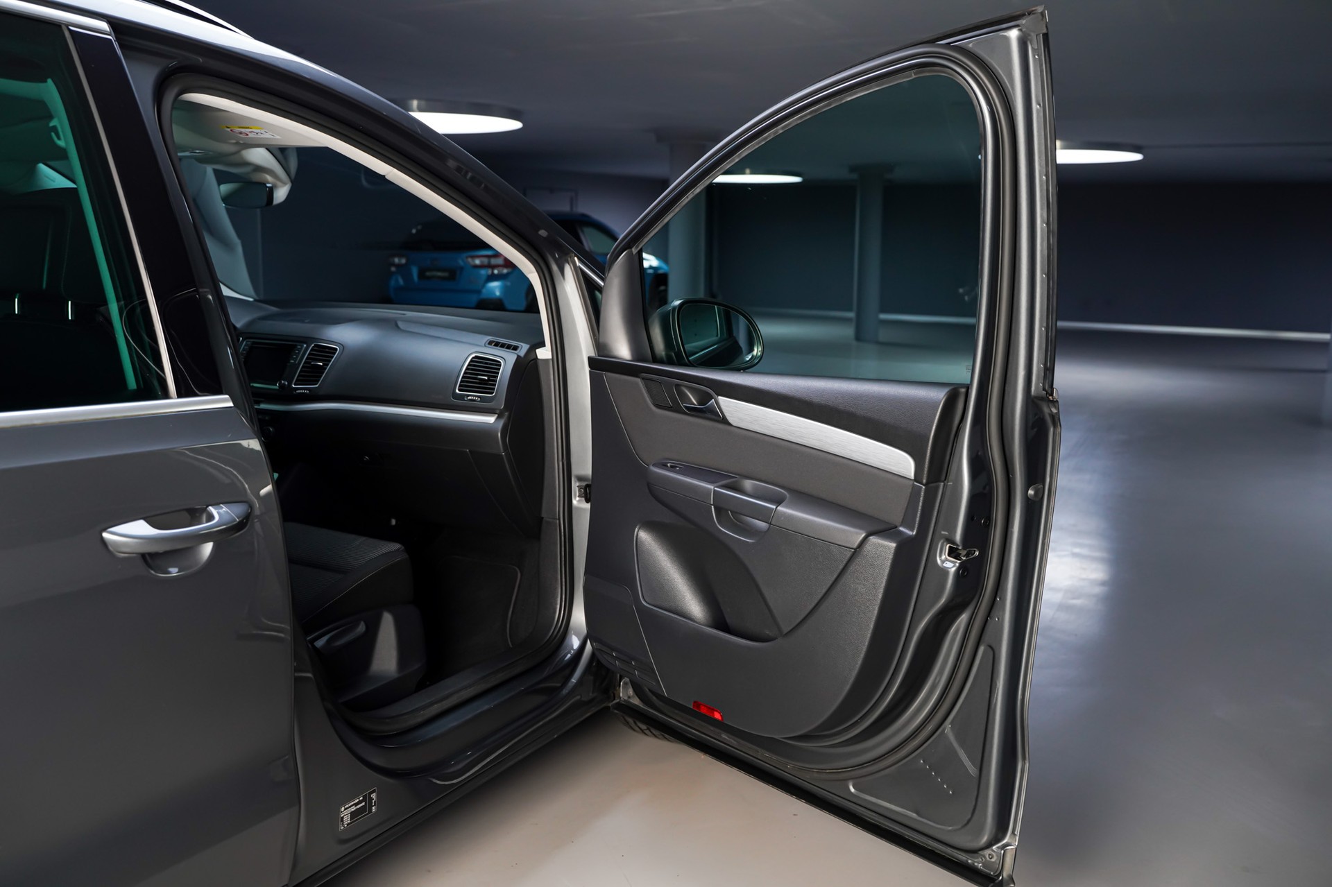VW Sharan 2.0 TDI BMT Highline 4Motion DSG 7-Plätzer-image-15