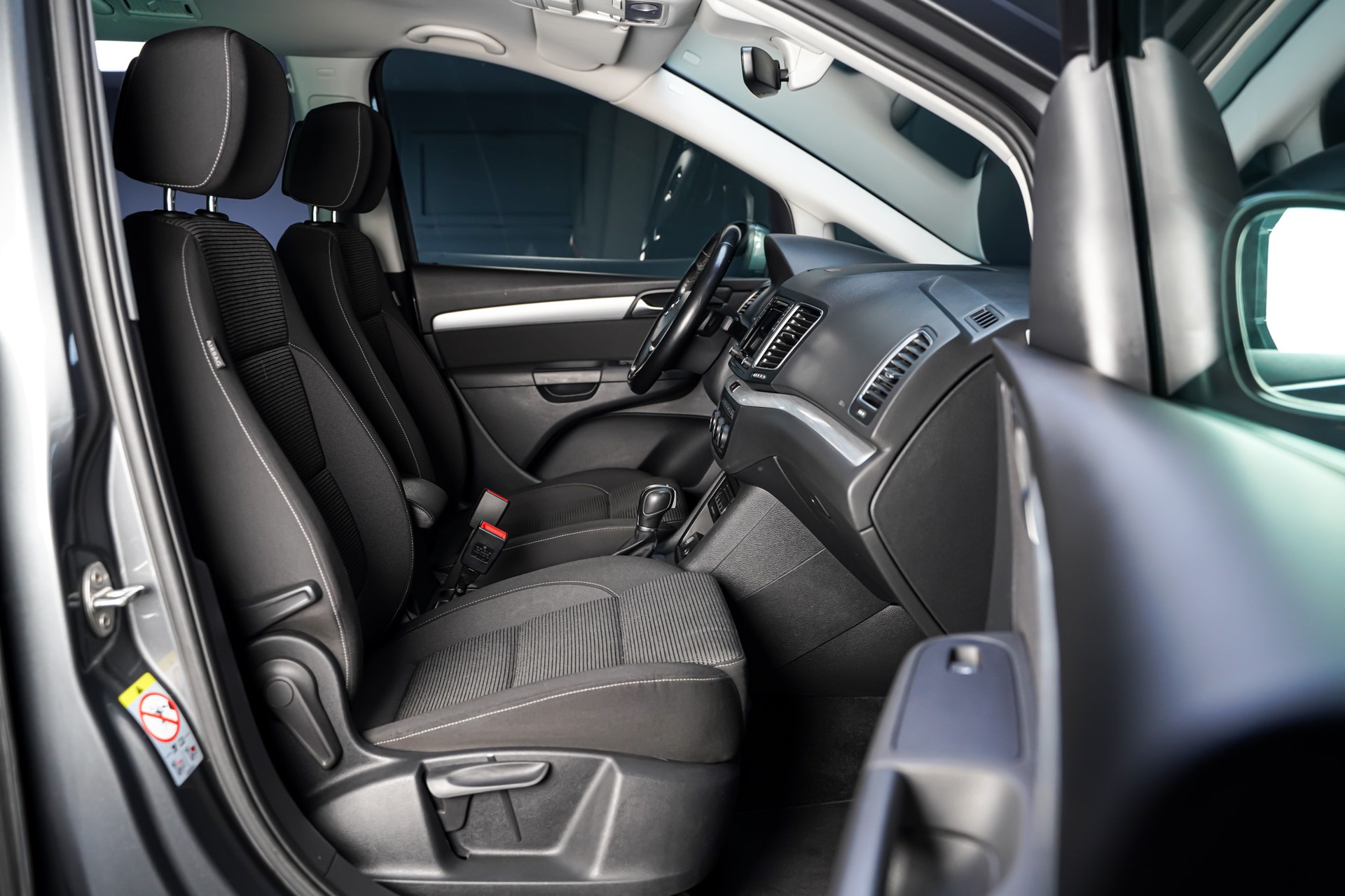 VW Sharan 2.0 TDI BMT Highline 4Motion DSG 7-Plätzer-image-16