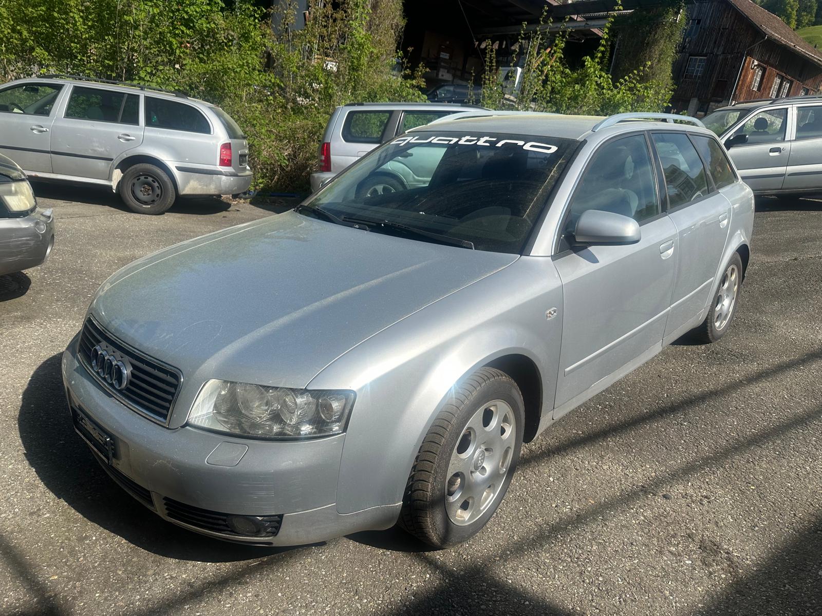 AUDI A4 Avant 1.9 TDI quattro-image-2