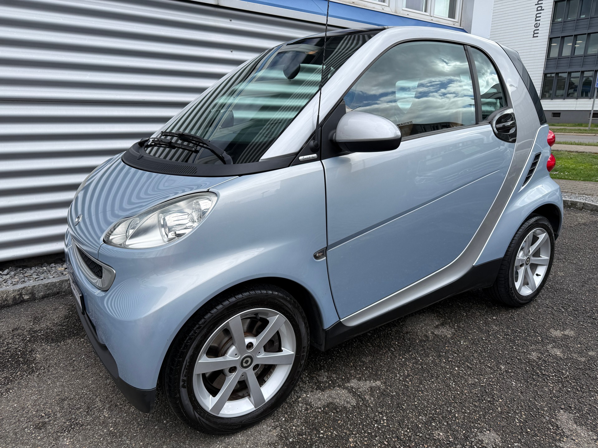 SMART fortwo limited two softouch-image-12