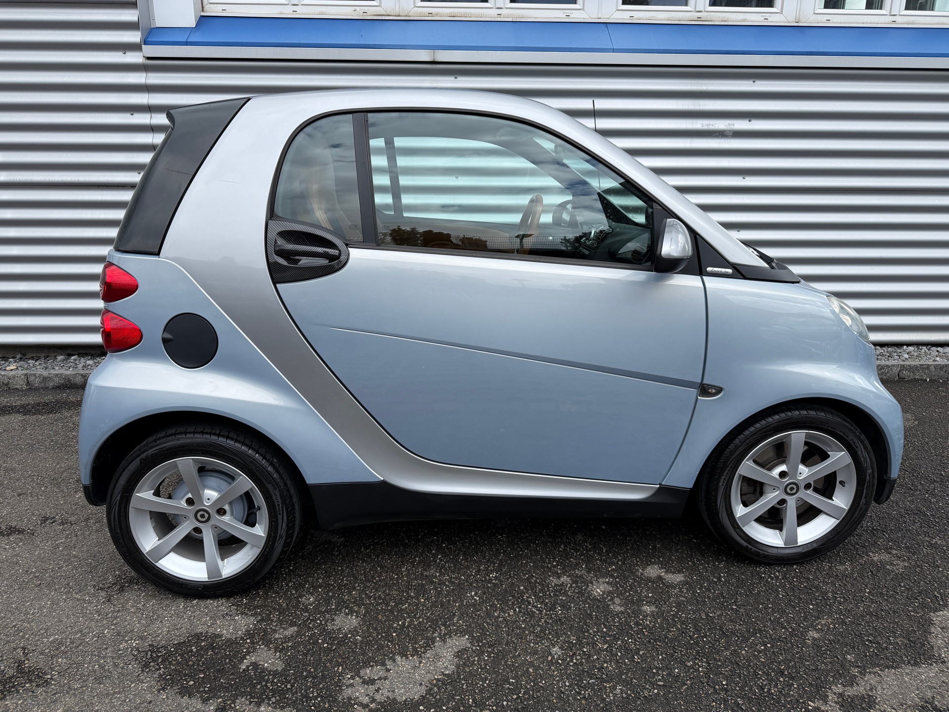SMART fortwo limited two softouch-image-11