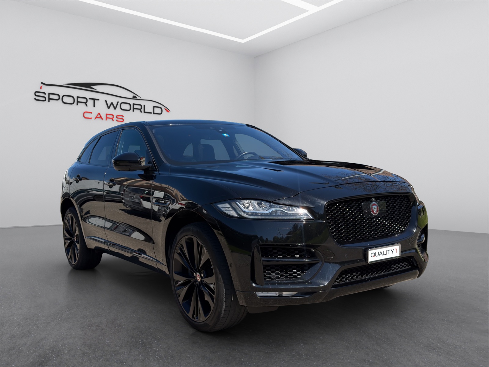 JAGUAR F-Pace 30t 2.0 Prestige AWD Automatik-image-9