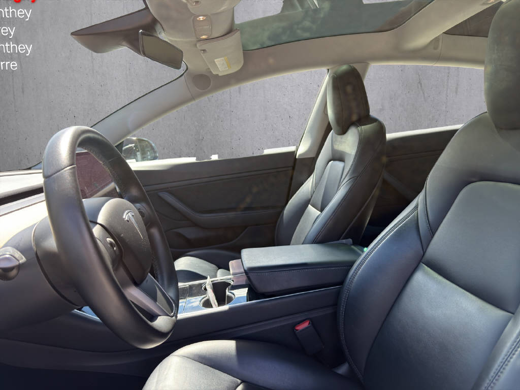 TESLA Model 3 Long Range Dual Motor AWD-image-8