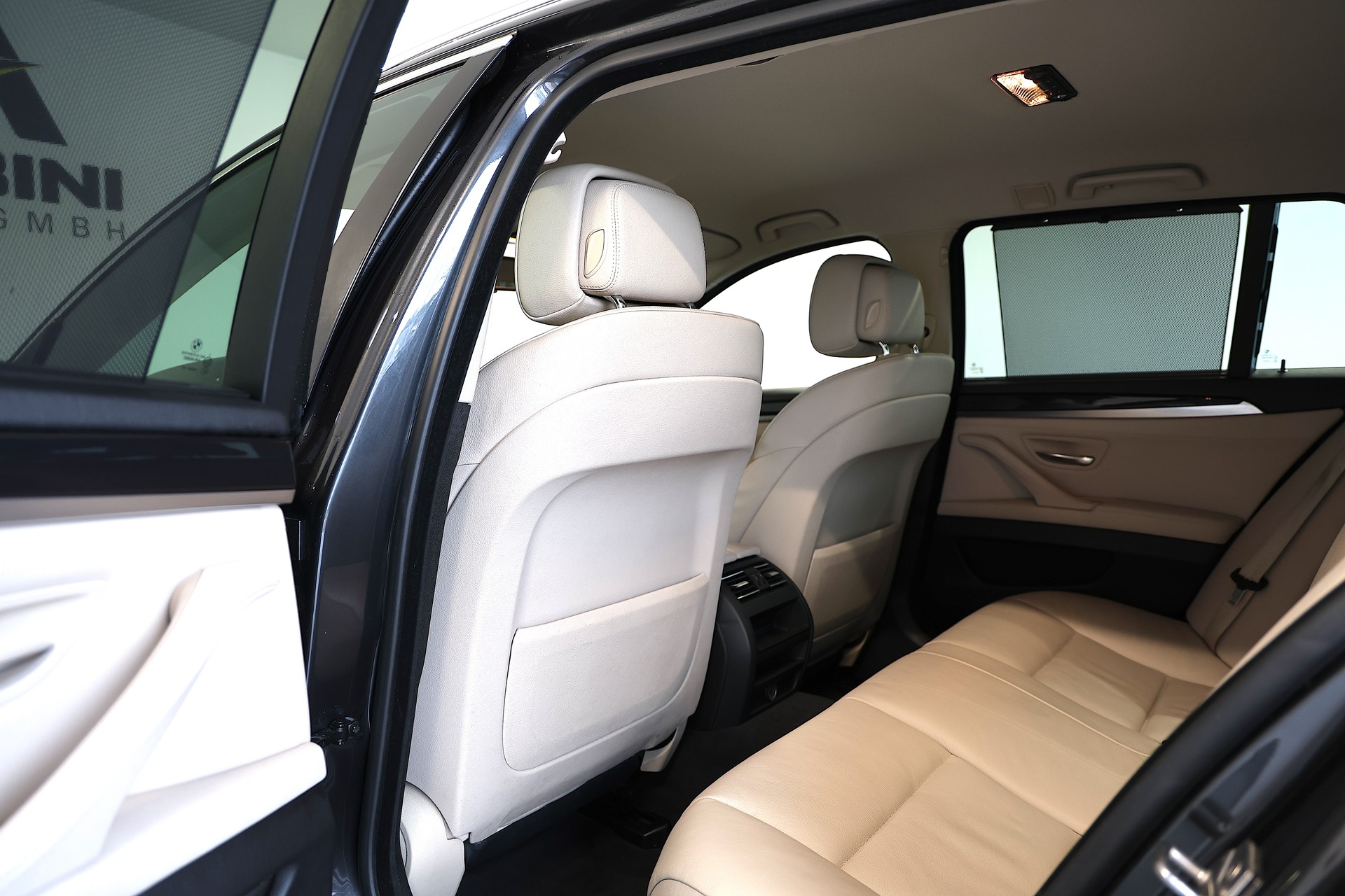 BMW 520d Touring Steptronic-image-17