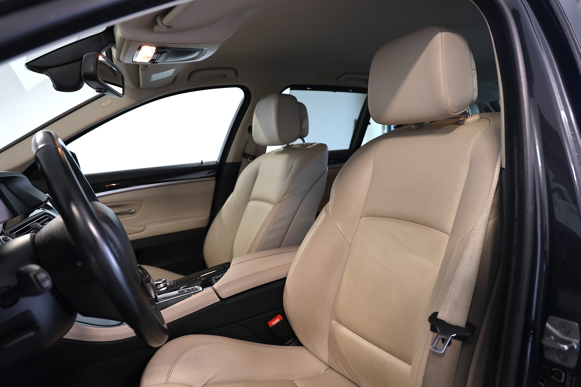 BMW 520d Touring Steptronic-image-8