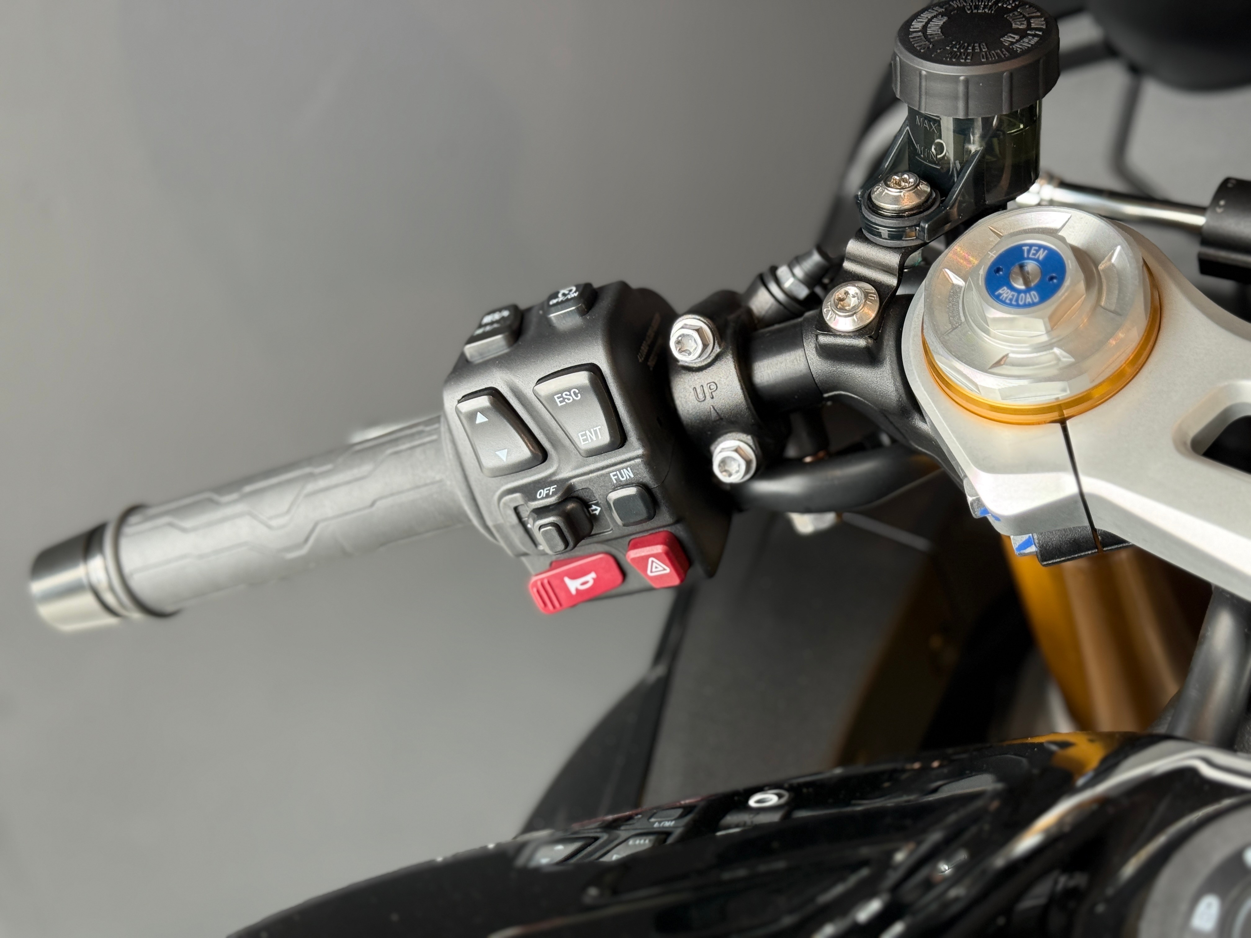 ZXMOTO 820 RR Kaufen