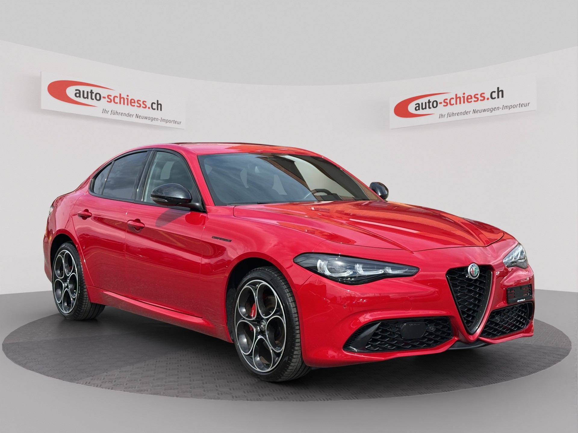 ALFA ROMEO Giulia 2.0 Competizione Q4 AT8-image-0