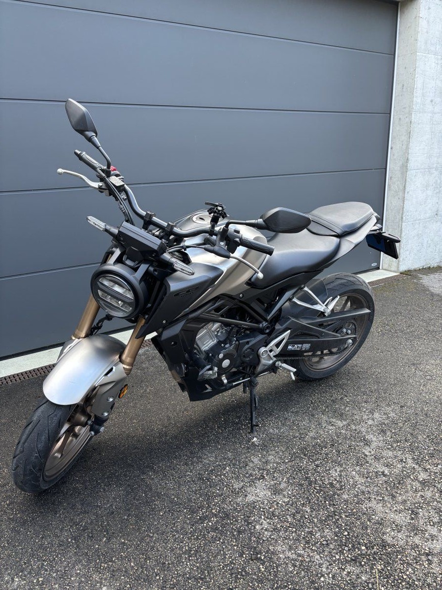 HONDA CB 125 R-image-1