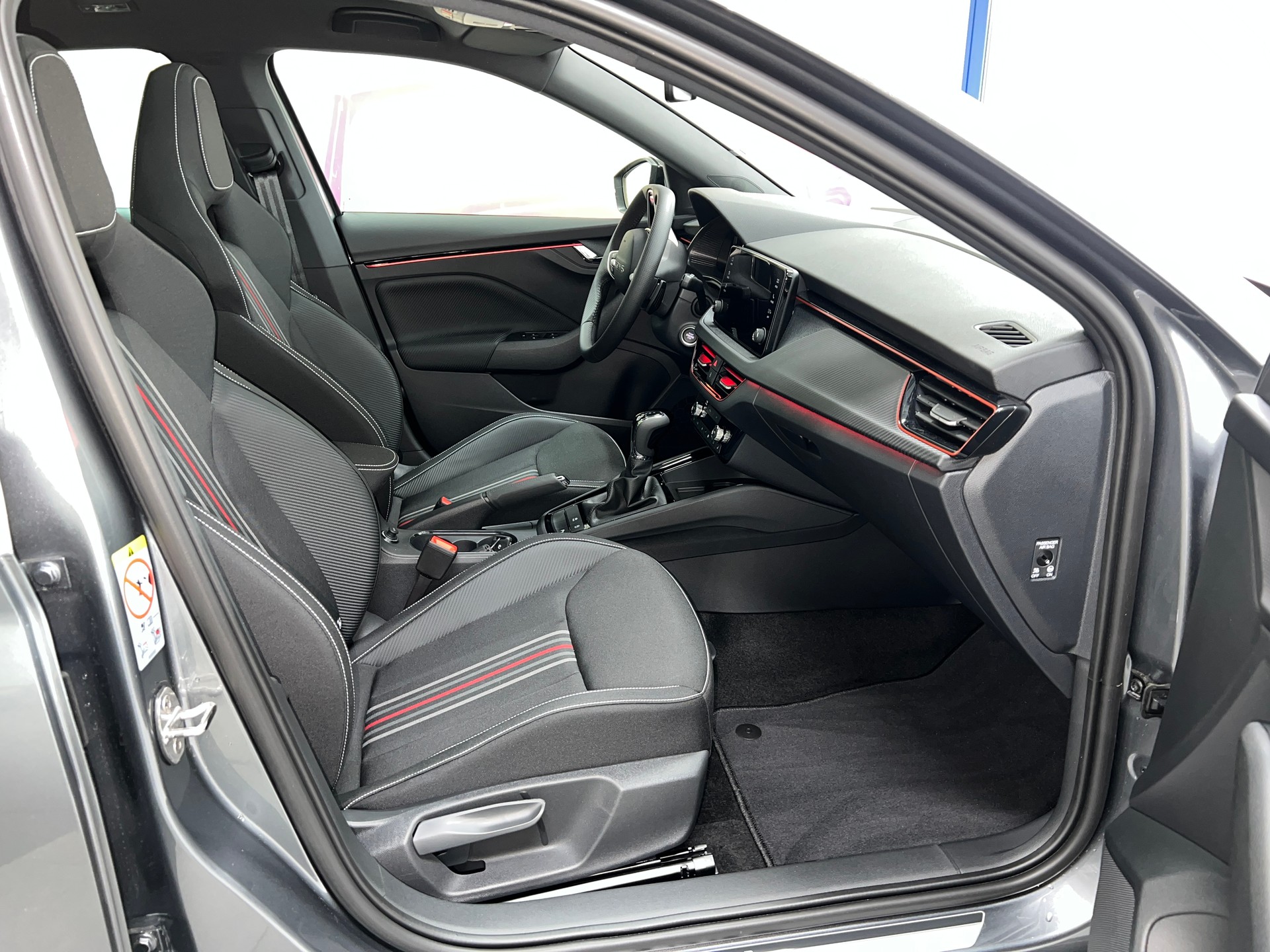 SKODA Scala 1.5 TSI Monte Carlo DSG-image-6