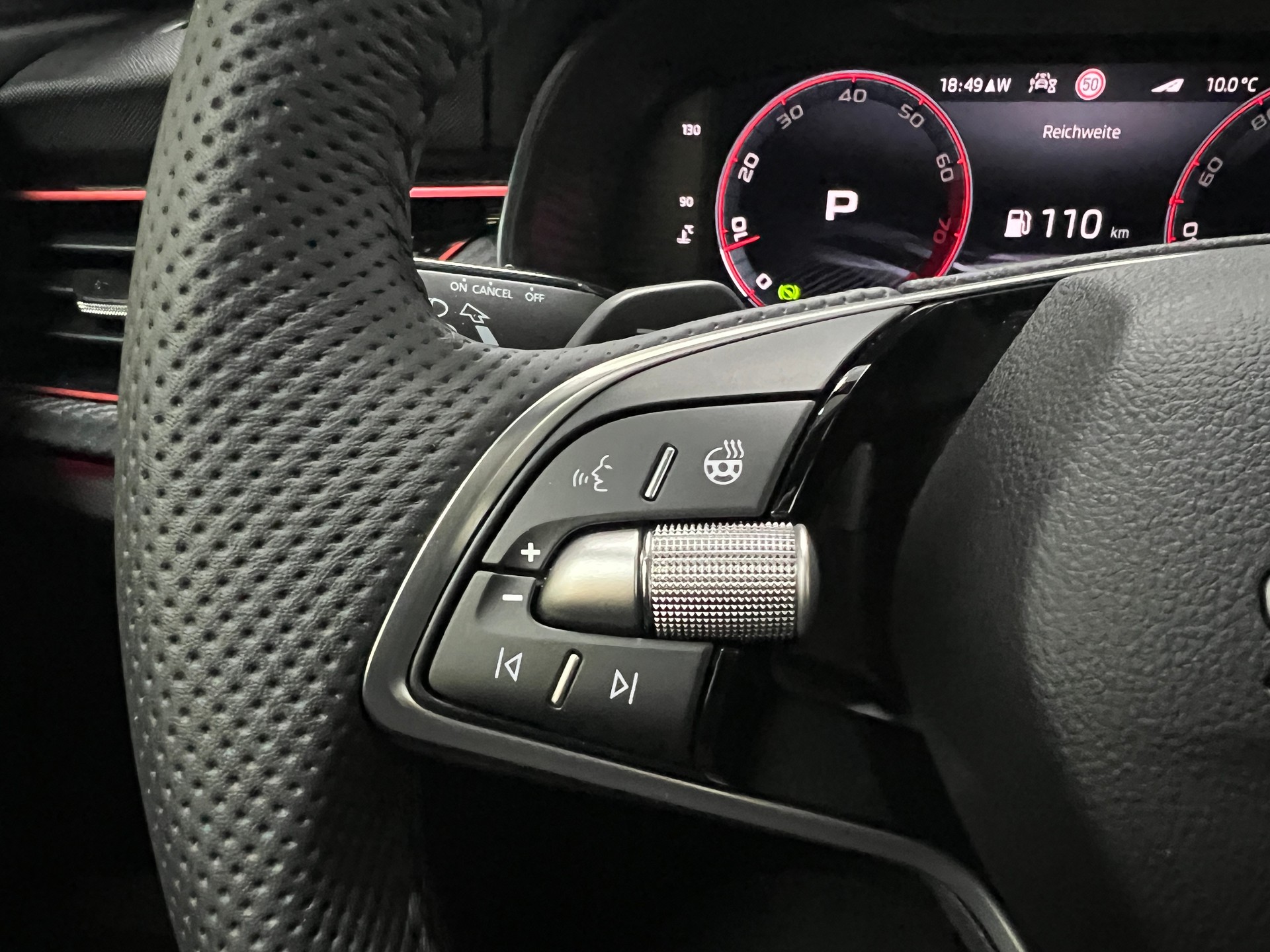 SKODA Scala 1.5 TSI Monte Carlo DSG-image-12