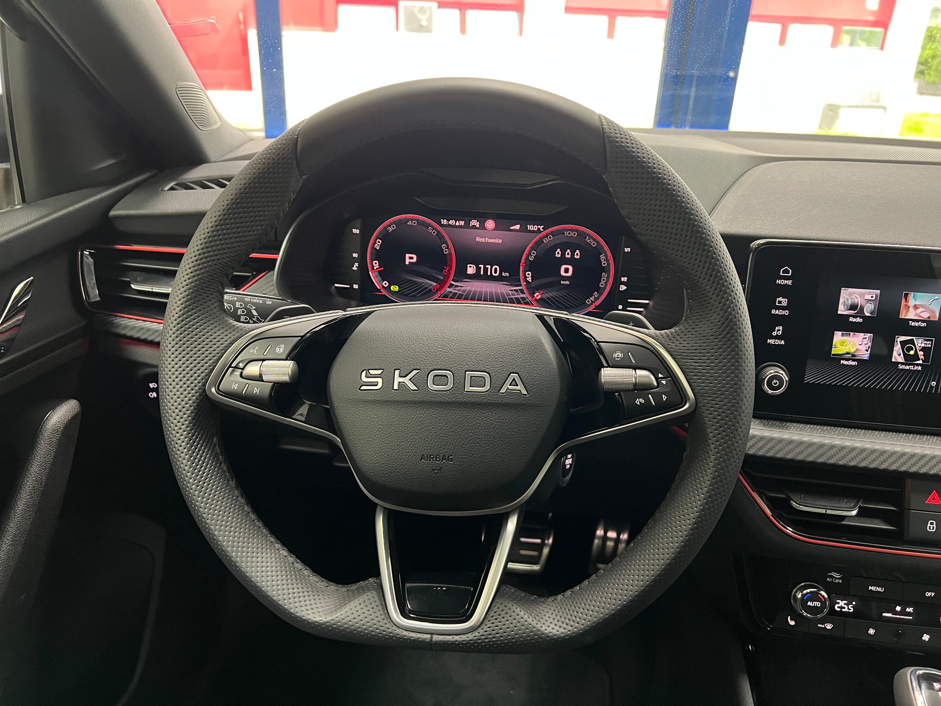 SKODA Scala 1.5 TSI Monte Carlo DSG-image-11
