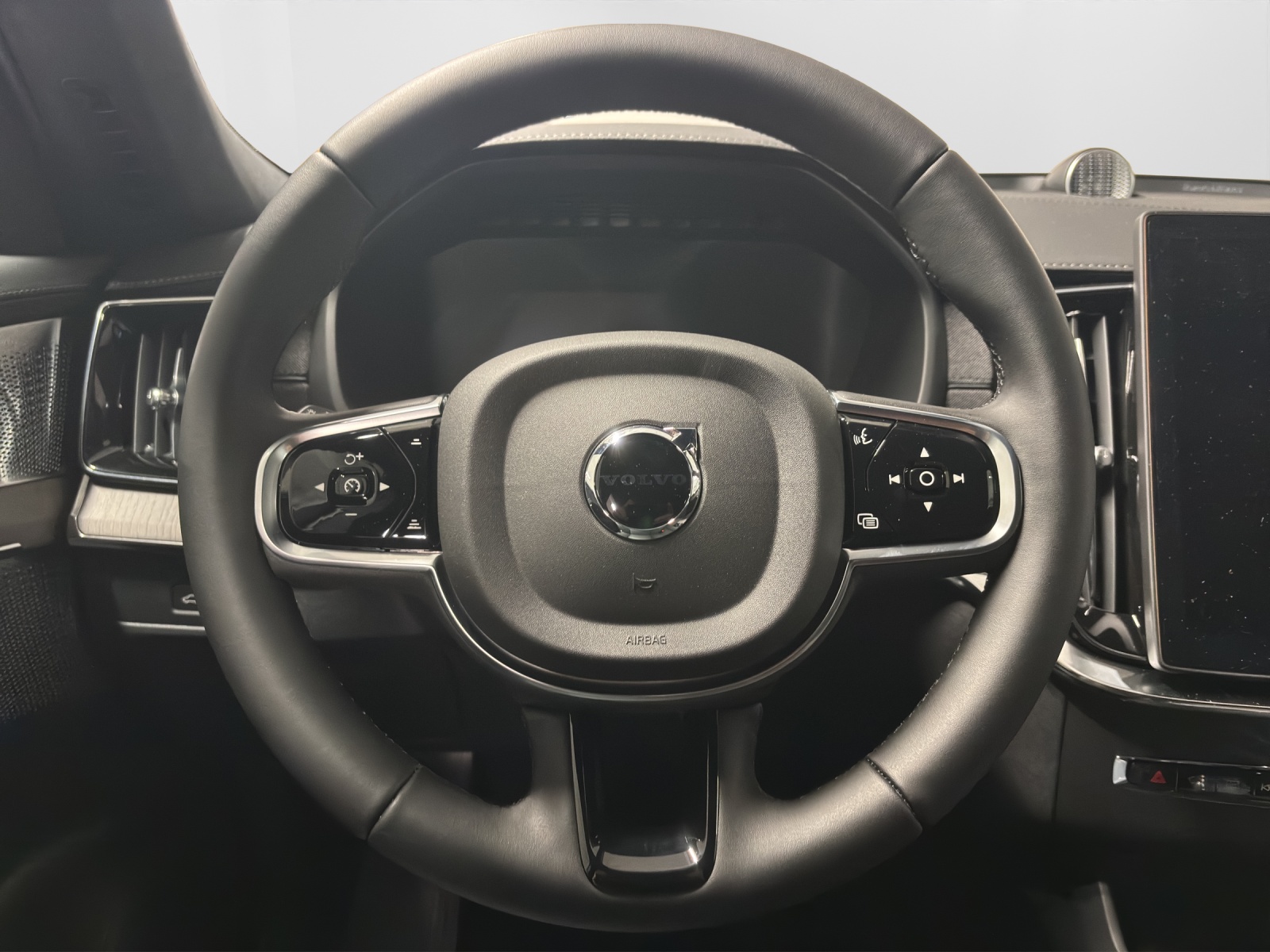VOLVO XC90 2.0 T8 TE XCLUSIVE Edition Bright eAWD-image-7