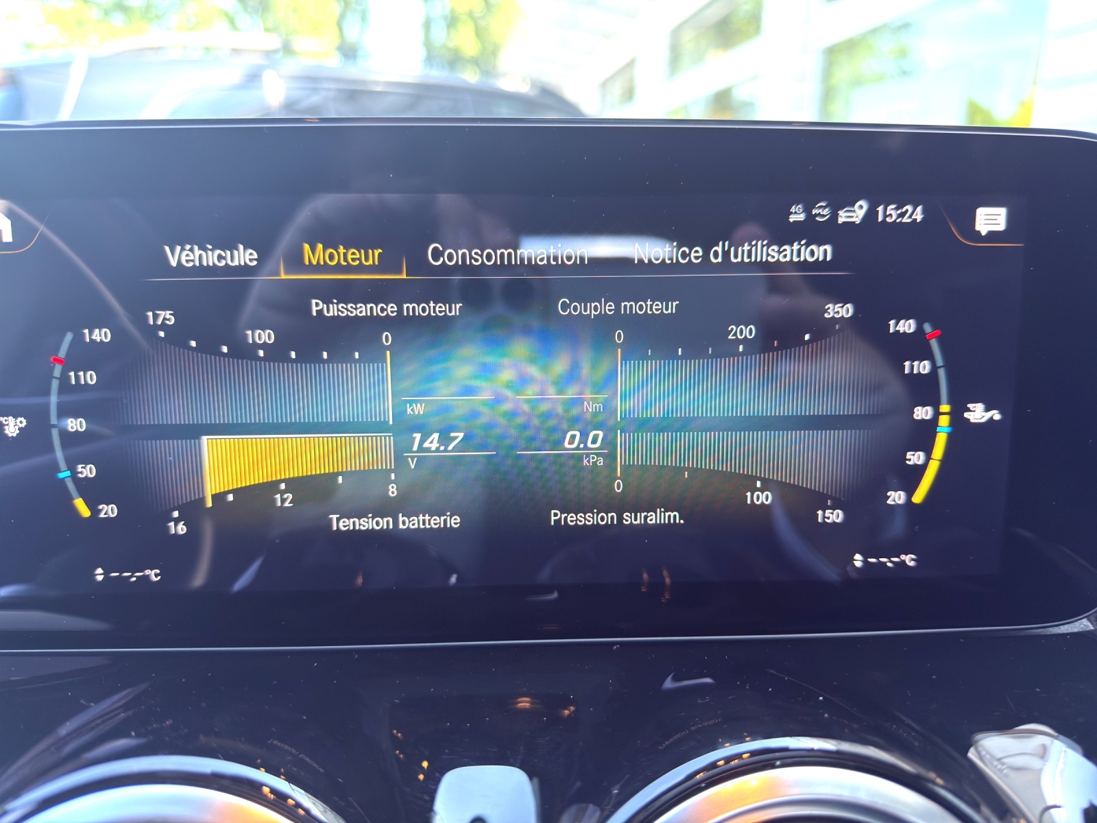 MERCEDES-BENZ GLB 250 4Matic AMG Line 8G-Tronic-image-16