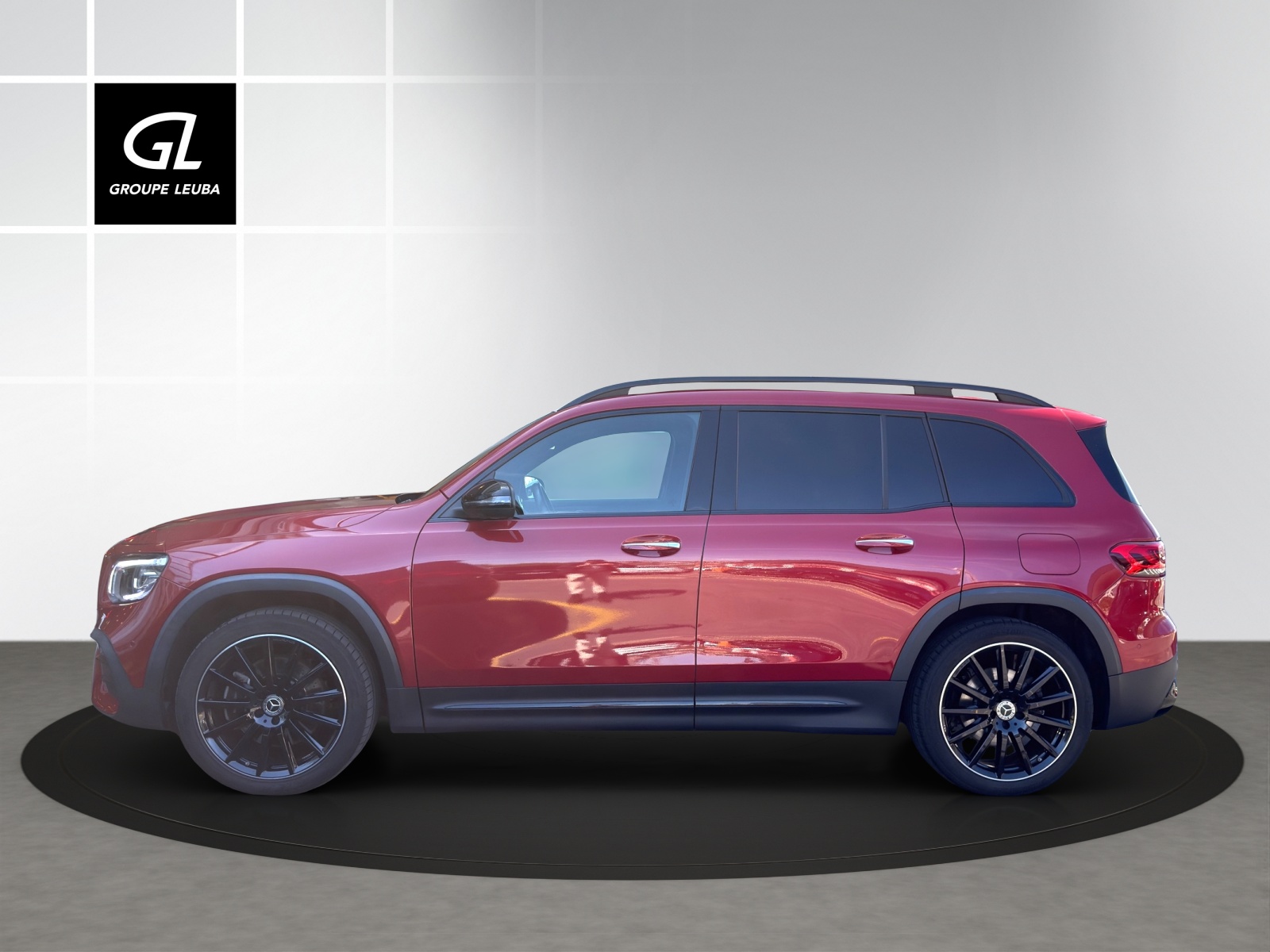MERCEDES-BENZ GLB 250 4Matic AMG Line 8G-Tronic-image-2