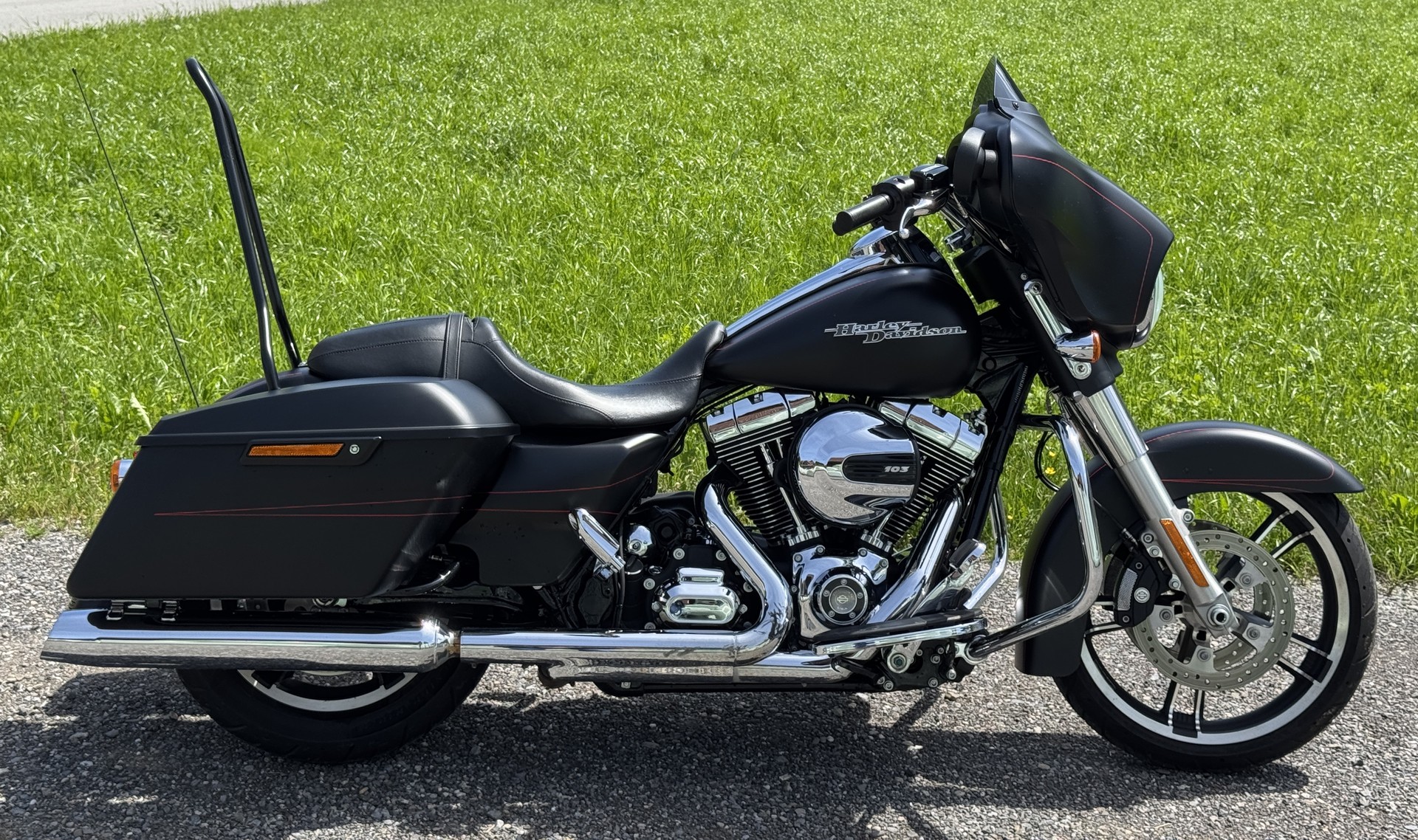 HARLEY-DAVIDSON Street Glide 103 special (35 KW möglich)-image-15