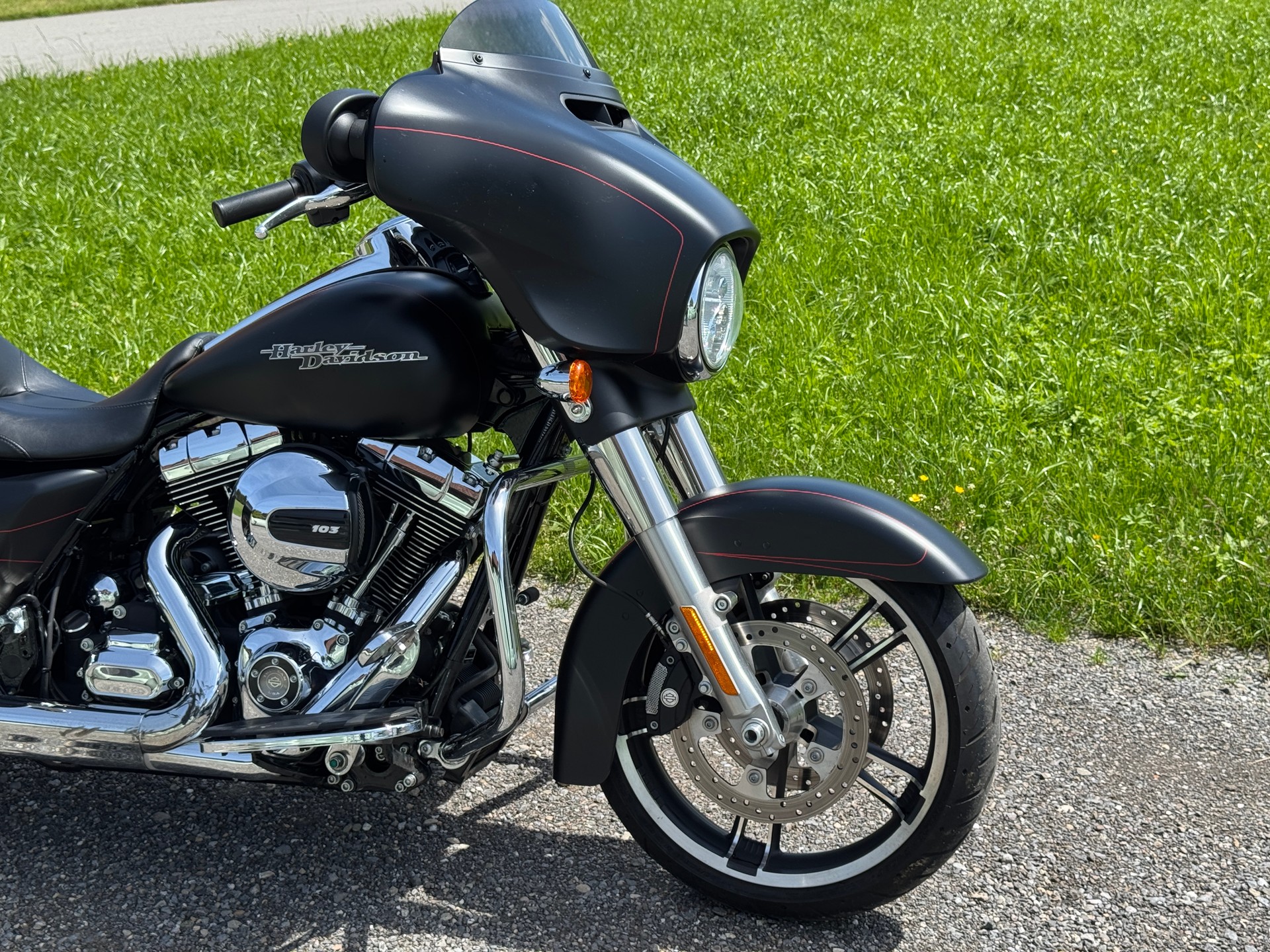 HARLEY-DAVIDSON Street Glide 103 special (35 KW möglich)-image-1