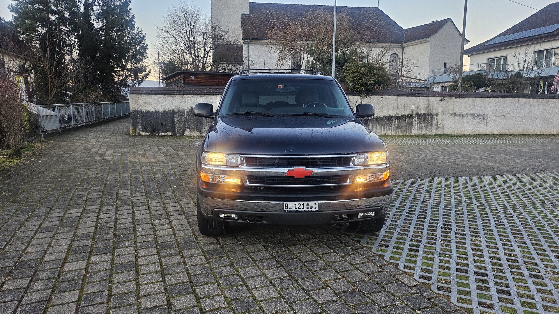 CHEVROLET Tahoe LT Autoride 5.3 Liter Vortec-image-2
