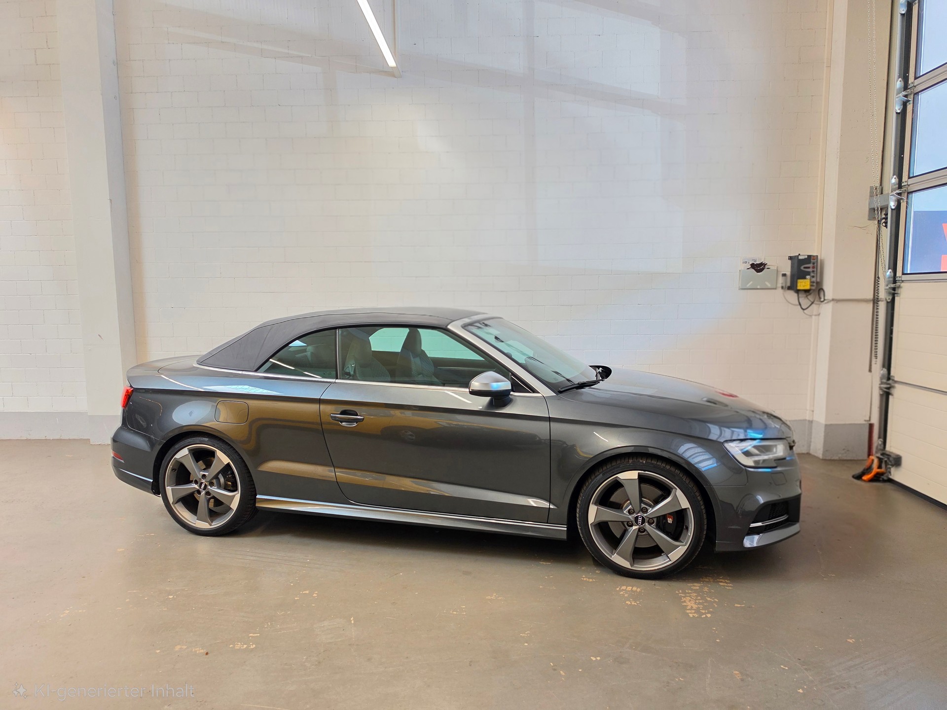 AUDI S3 Cabriolet 2.0 TFSI quattro S-tronic-showroom-element-3