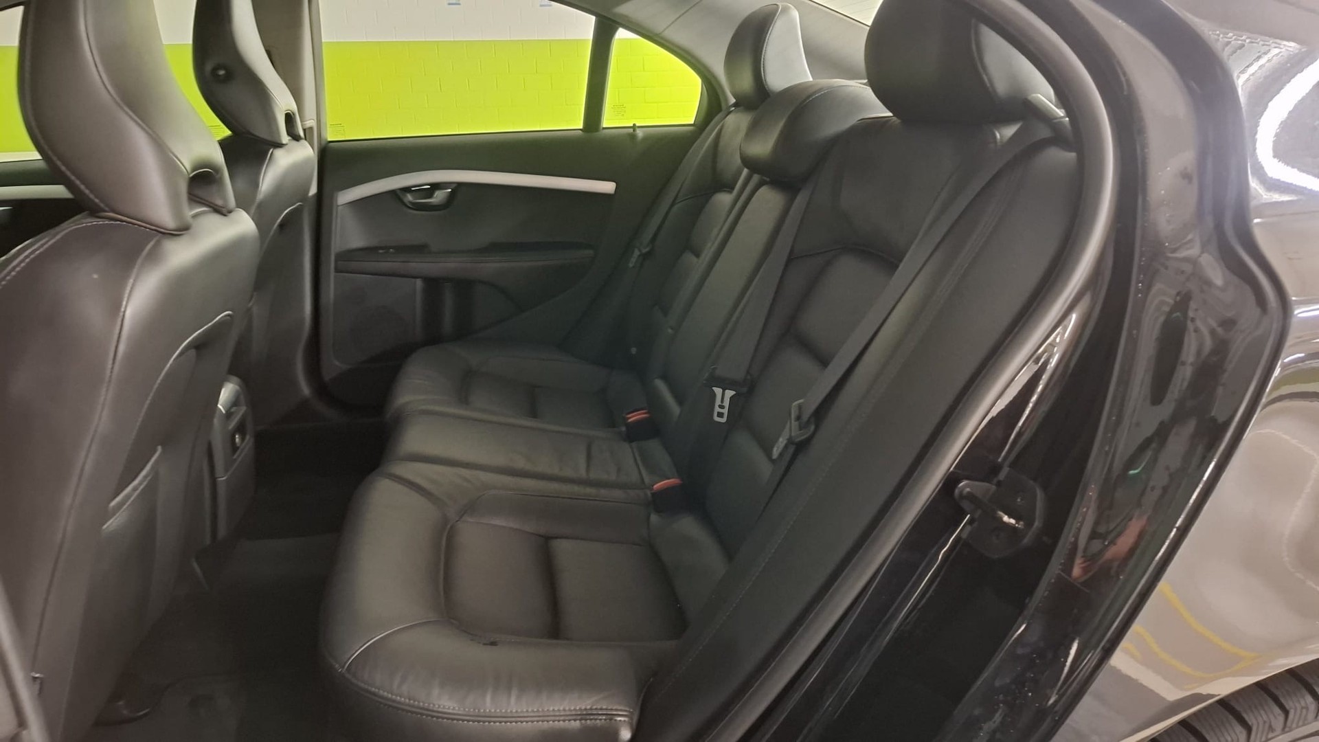 VOLVO S80 2.0T Momentum Powershift-image-13