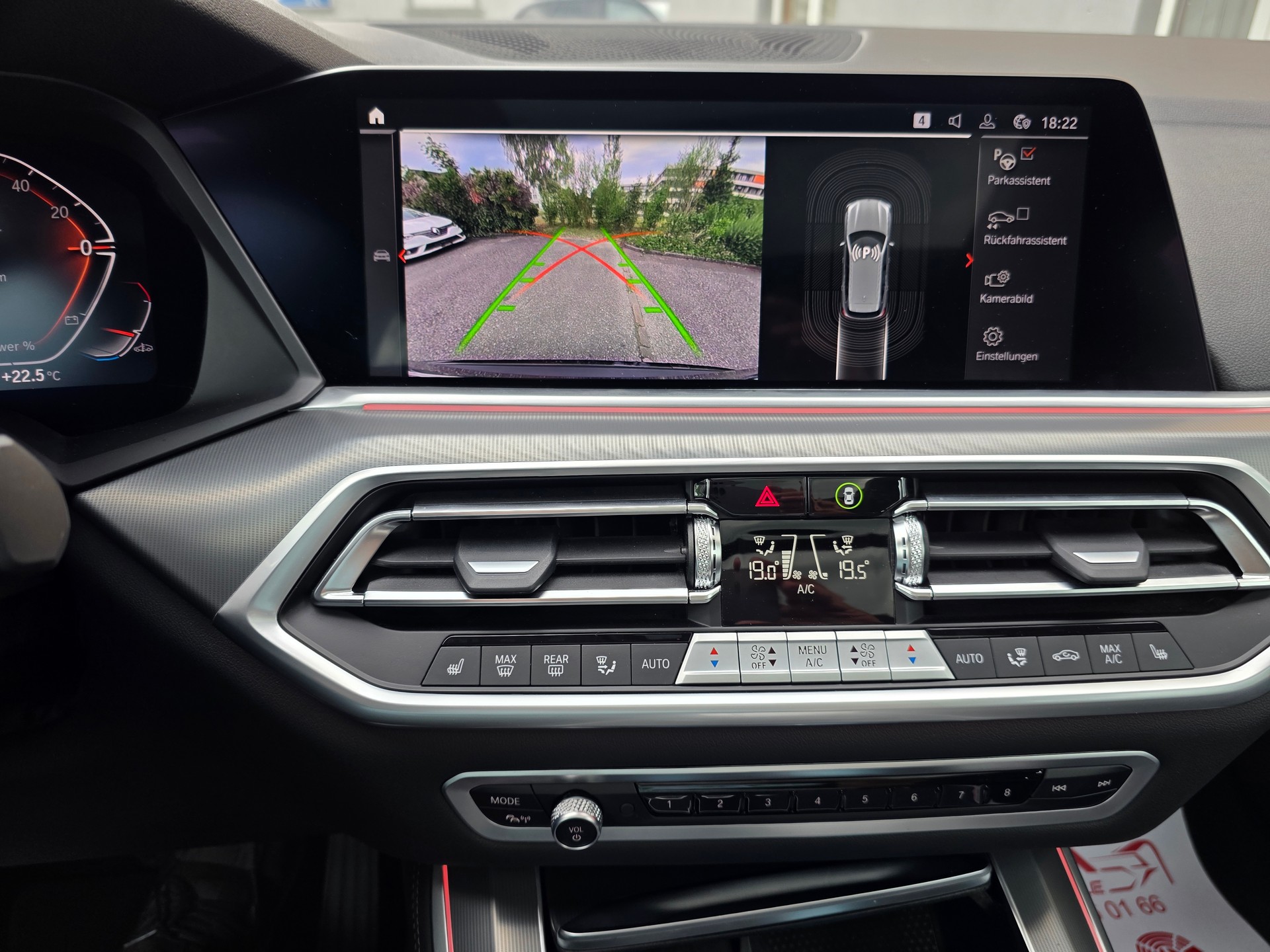 BMW X5 xDrive 48V 30d Steptronic-image-8