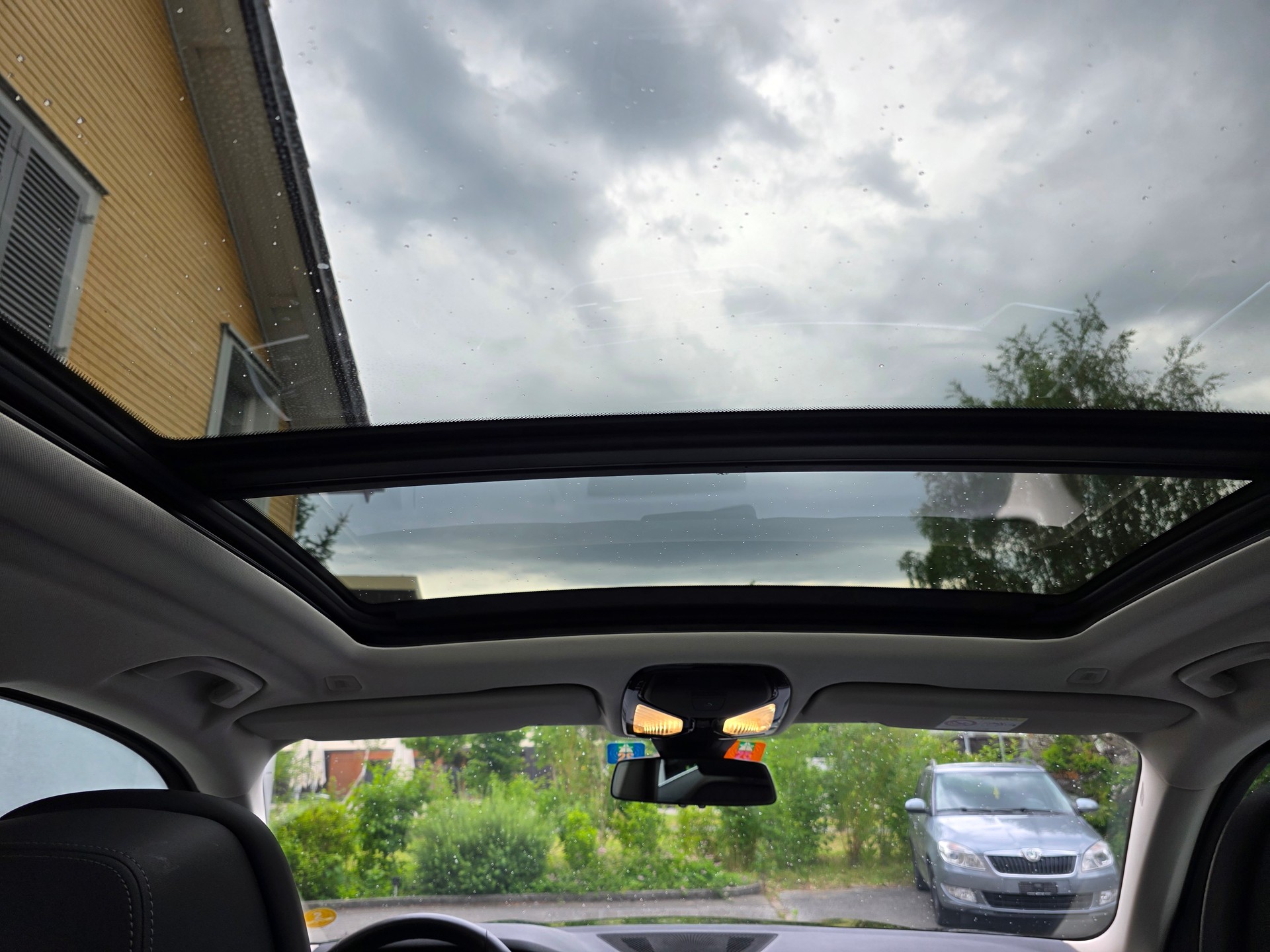 BMW X5 xDrive 48V 30d Steptronic-image-11
