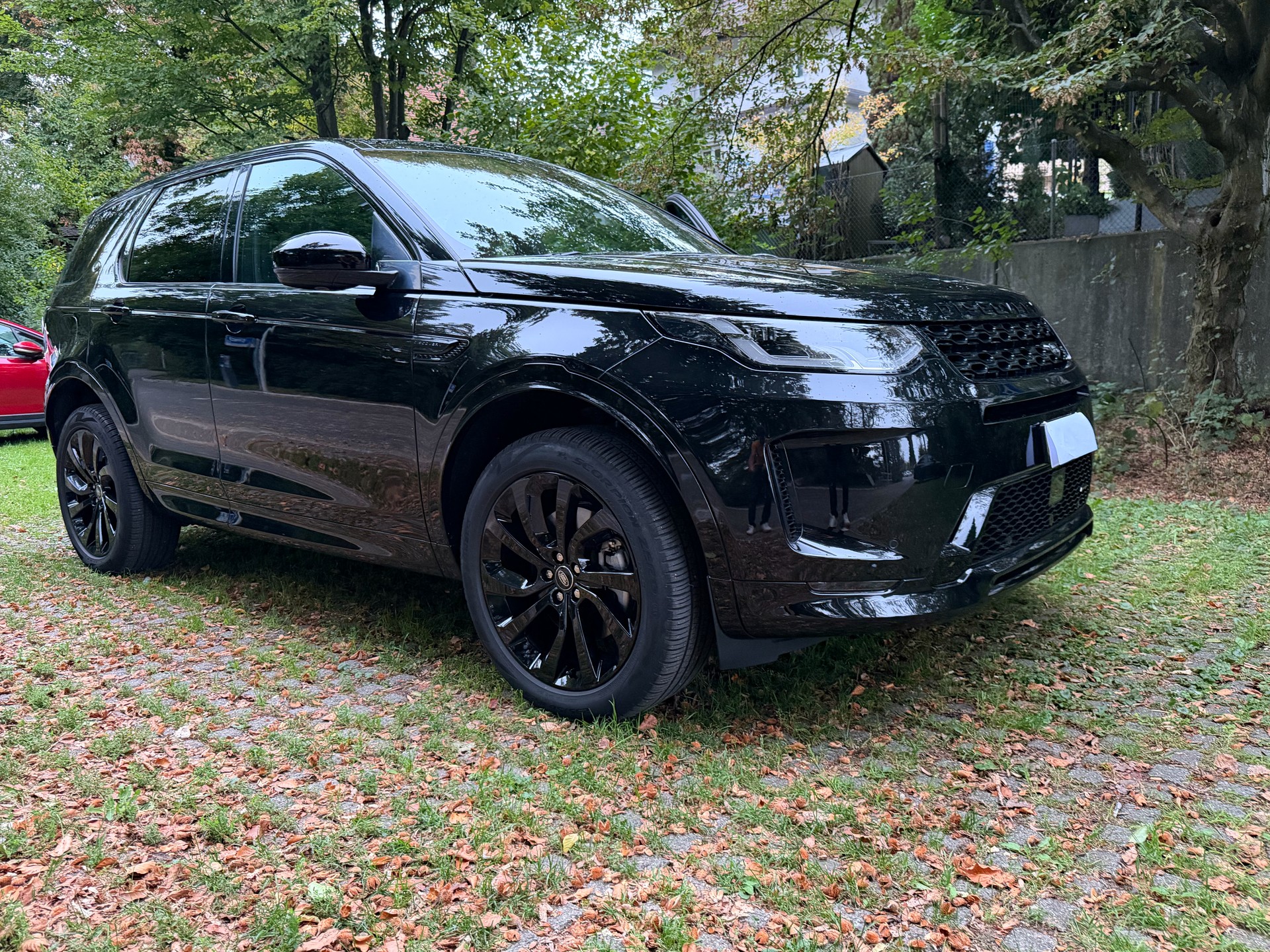 LAND ROVER R Dynamics-image-1