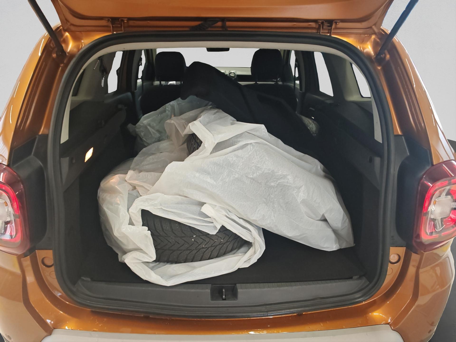 DACIA Duster TCe 125 Prestige 4x4-image-14