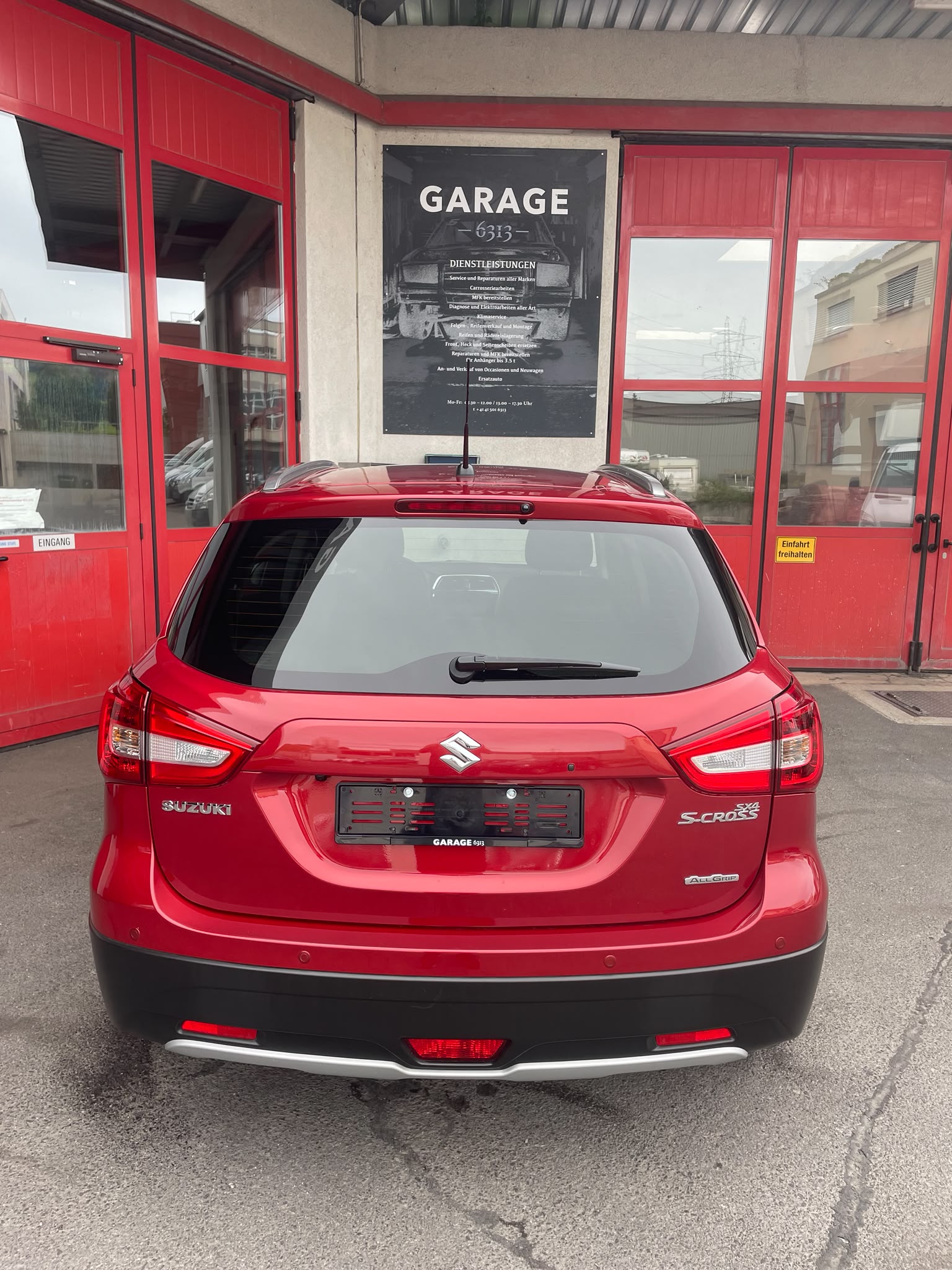 SUZUKI SX4 S-Cross 1.4 16V Piz Sulai Top 4WD Automatic-image-3