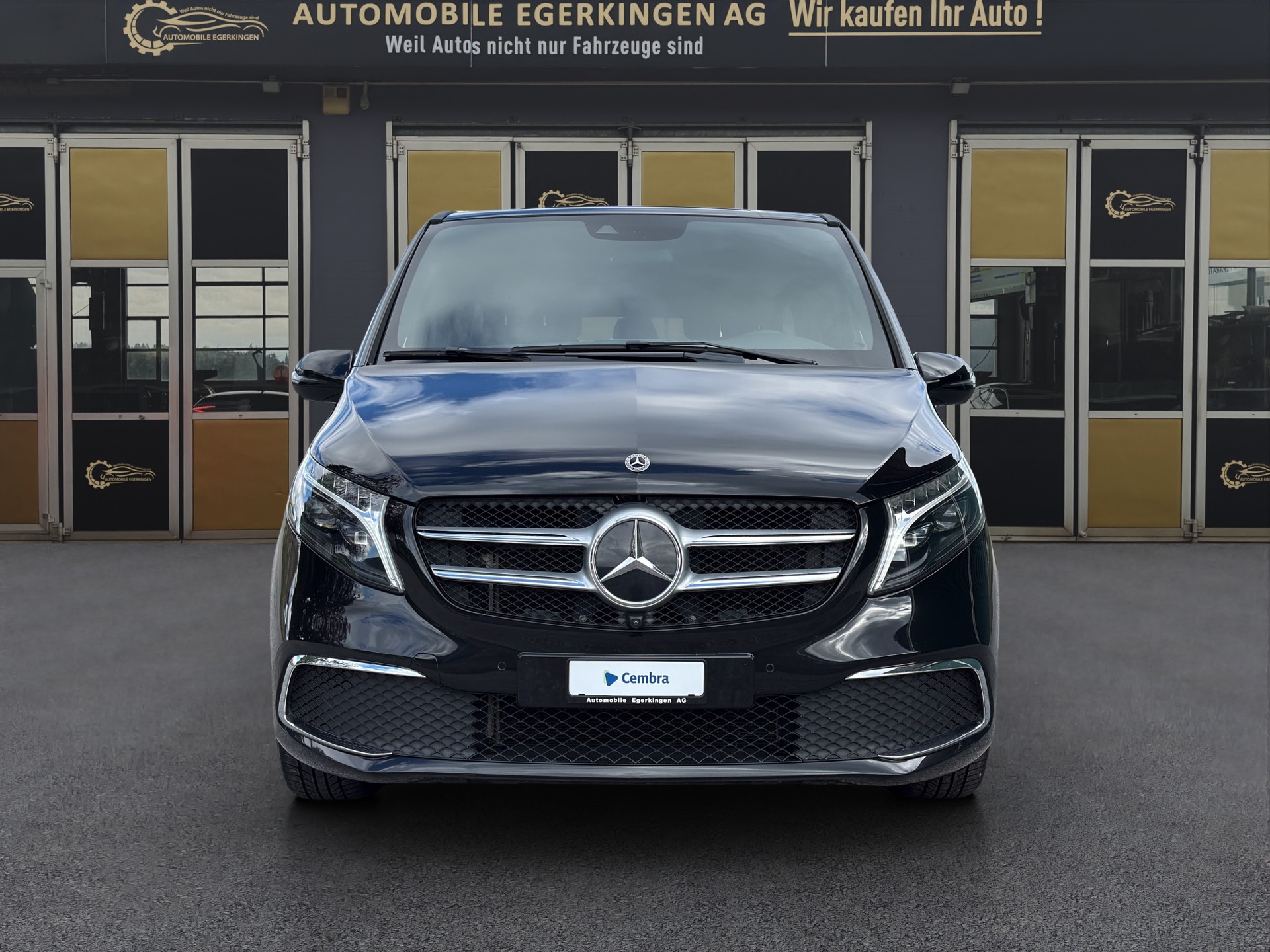 MERCEDES-BENZ V 300 d extralang Avantgarde 4Matic 9G-Tronic-showroom-element-1