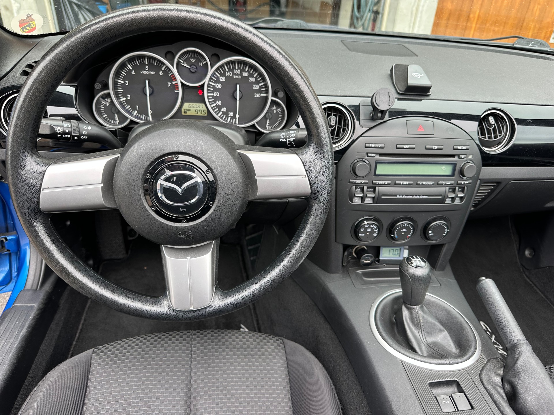 MAZDA 1.8-image-5