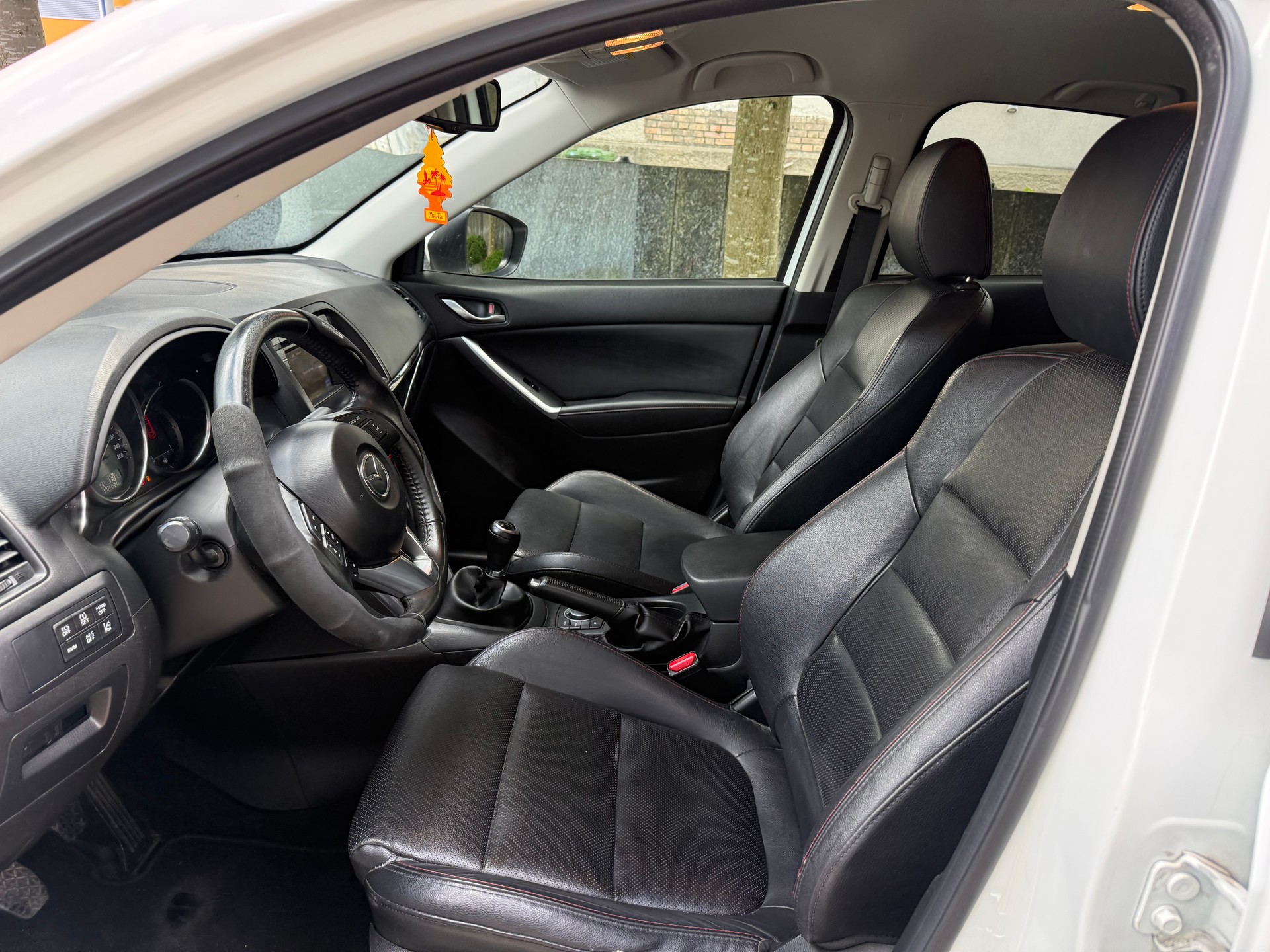 MAZDA CX-5 2.2 D HP Revolution AWD-image-5