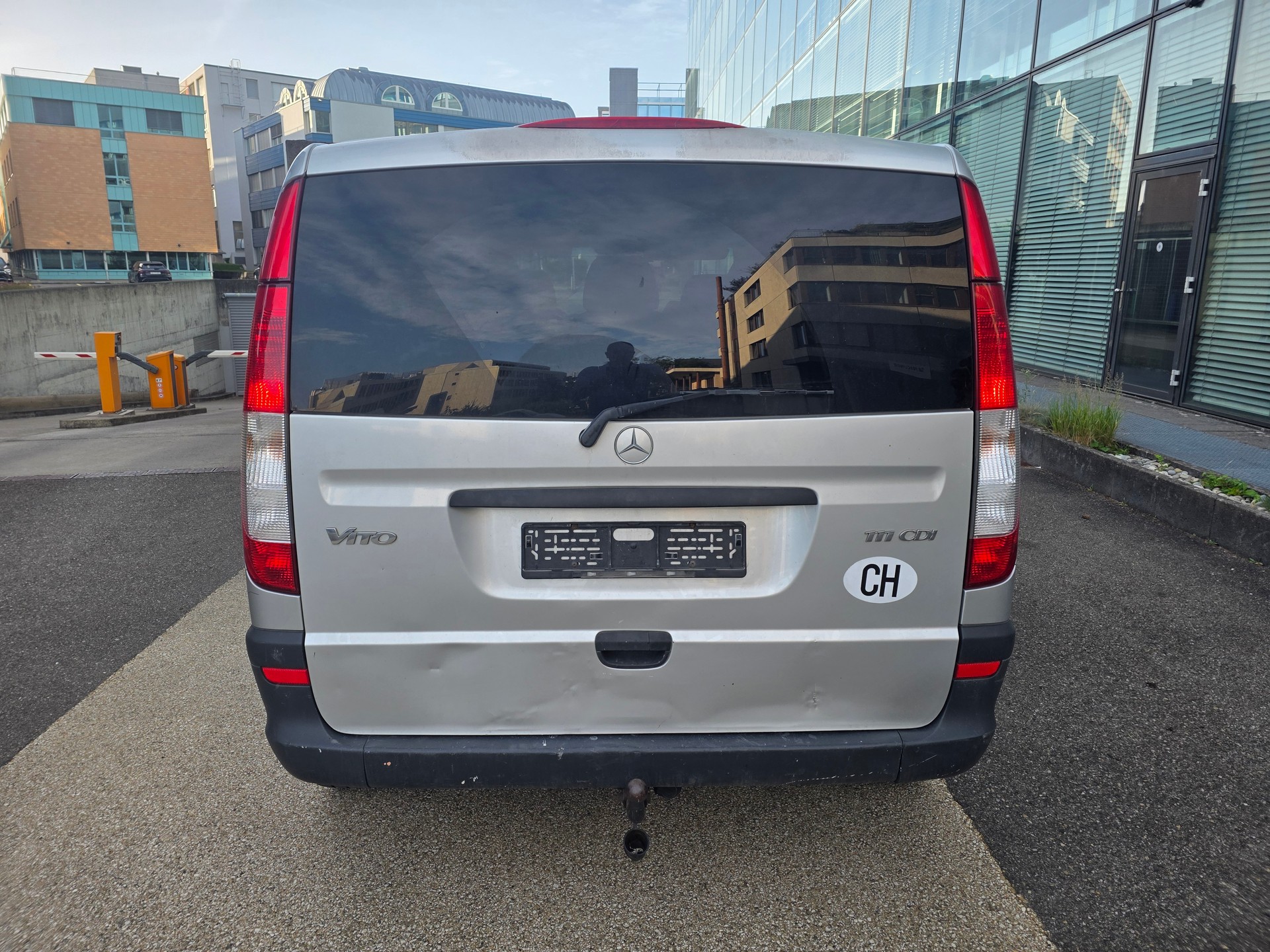MERCEDES-BENZ Vito 111 CDI-image-6