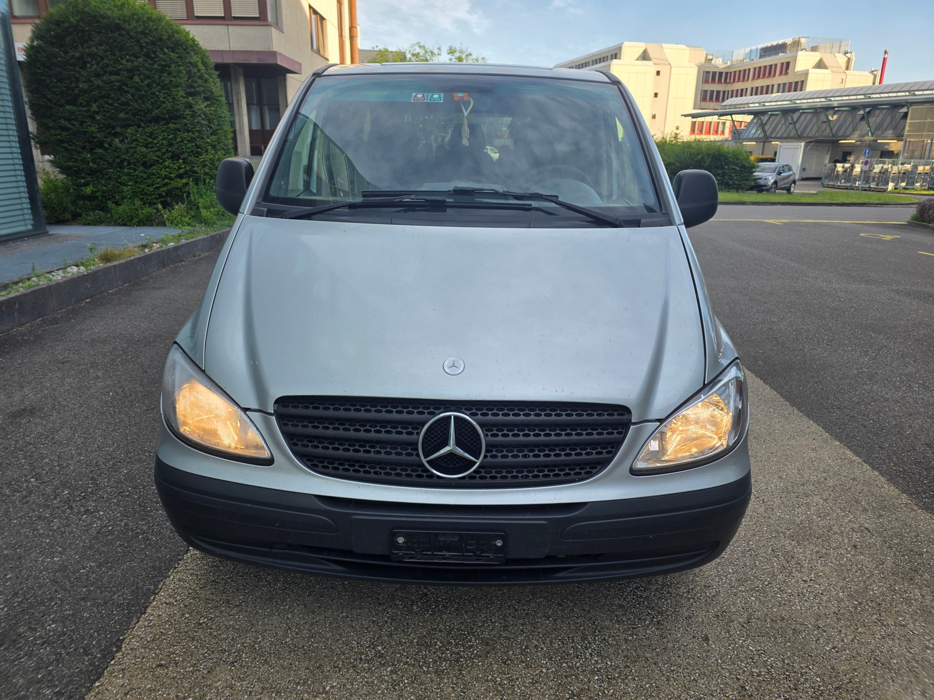 MERCEDES-BENZ Vito 111 CDI-image-0
