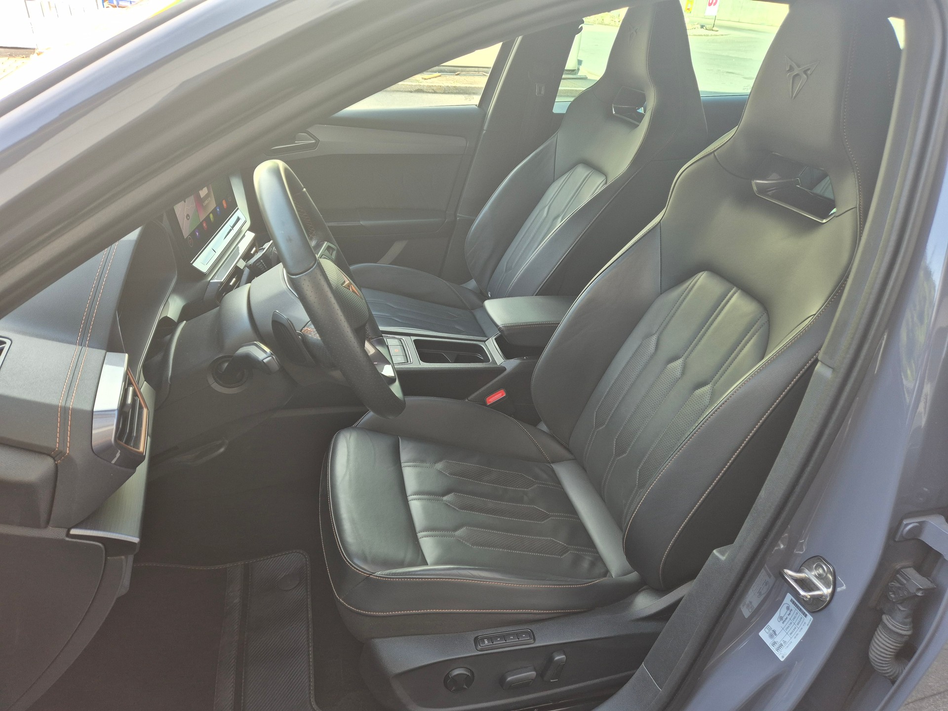 CUPRA LEON ST 2.0 TSI VZ DSG 4Drive-image-7
