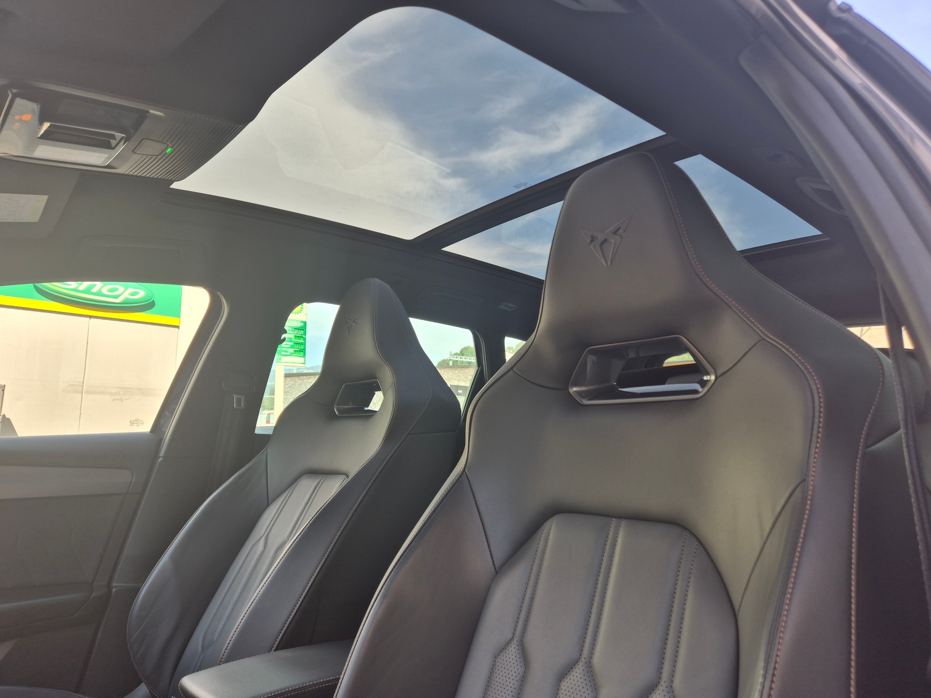 CUPRA LEON ST 2.0 TSI VZ DSG 4Drive-image-12