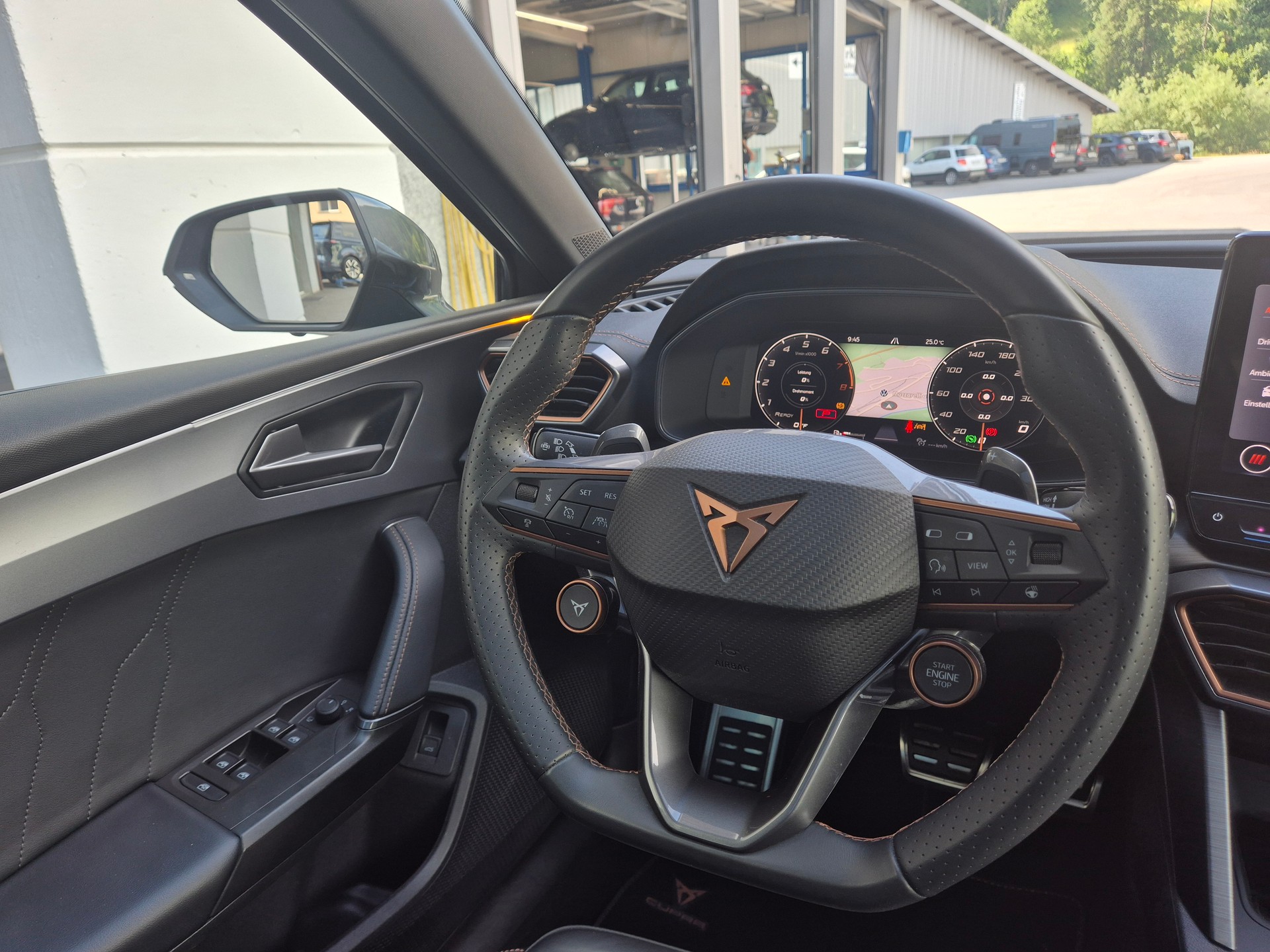CUPRA LEON ST 2.0 TSI VZ DSG 4Drive-image-11