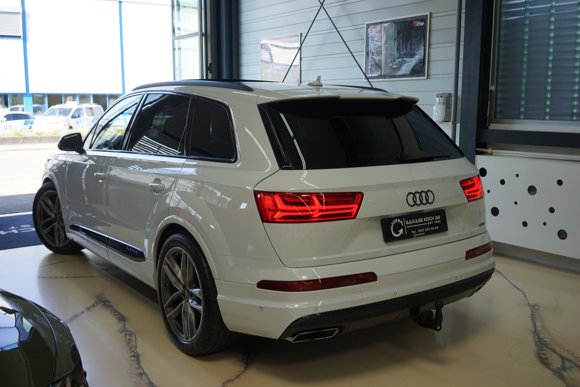 AUDI Q7 3.0 TDI quattro tiptronic-image-4