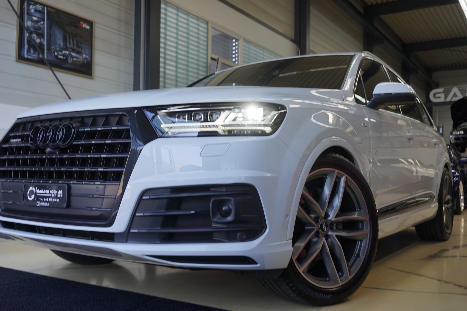 AUDI Q7 3.0 TDI quattro tiptronic-image-1