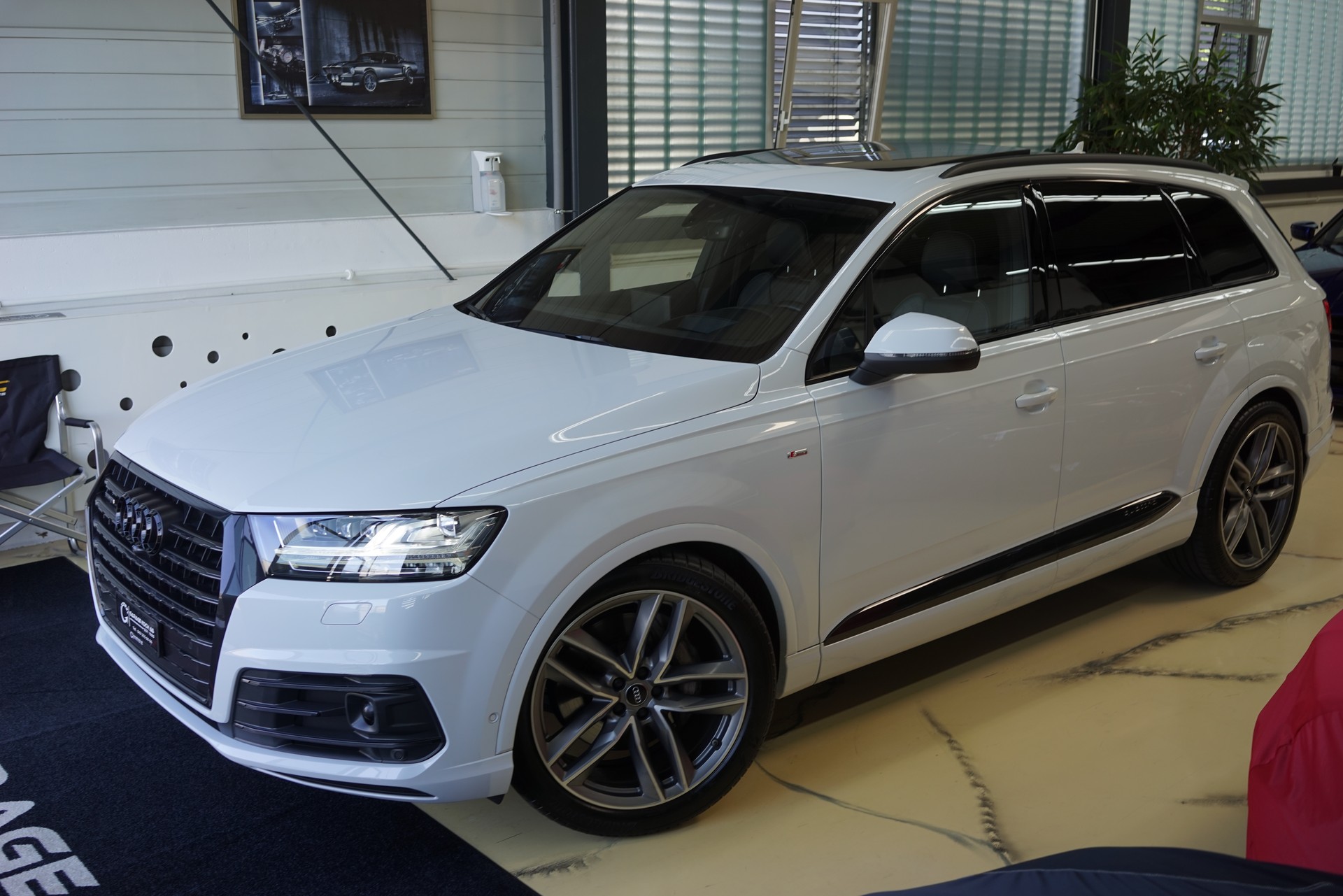 AUDI Q7 3.0 TDI quattro tiptronic-image-2