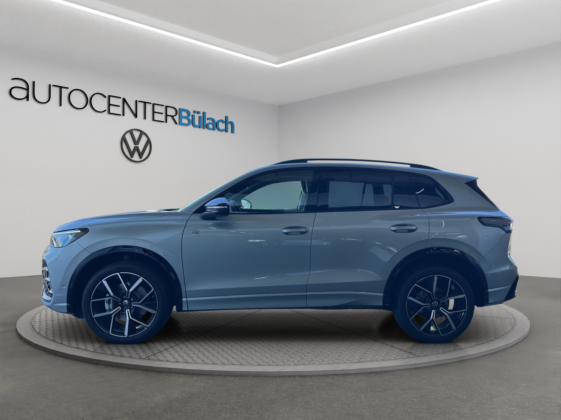VW Tiguan 2.0 TDI SCR R-Line United 4Motion DSG-image-7