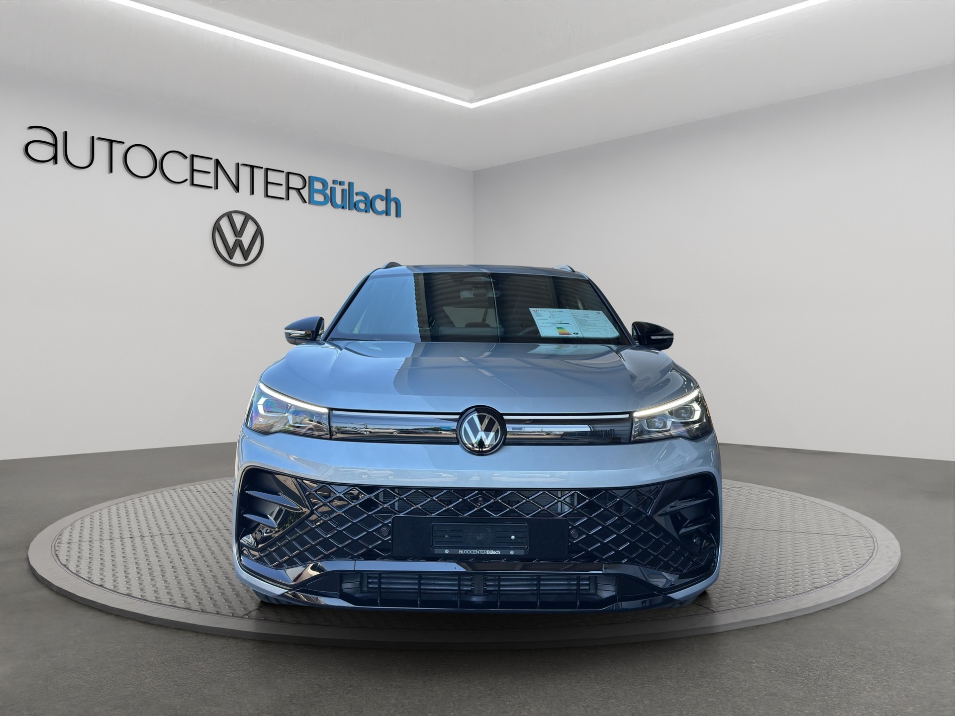 VW Tiguan 2.0 TDI SCR R-Line United 4Motion DSG-image-1