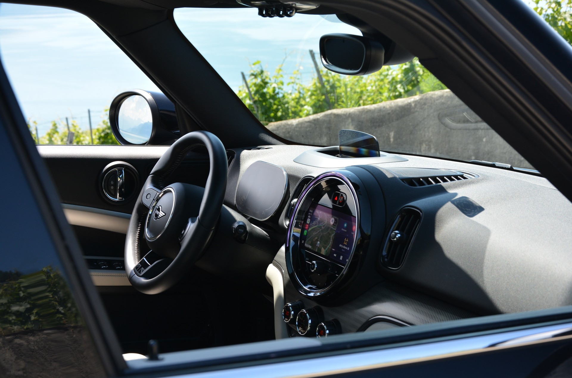 MINI Countryman Cooper SE ALL4 PHEV Steptronic-image-9