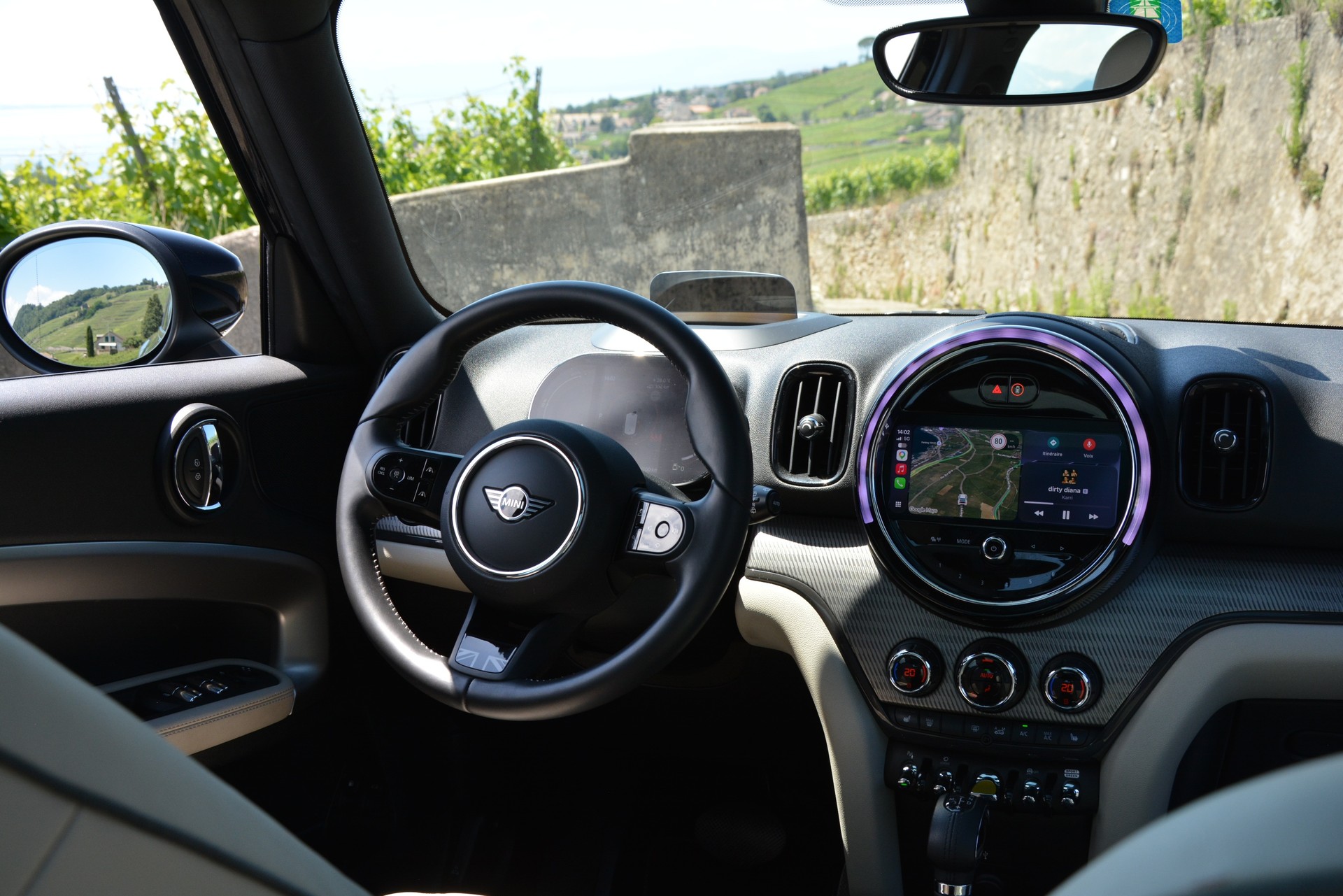 MINI Countryman Cooper SE ALL4 PHEV Steptronic-image-10